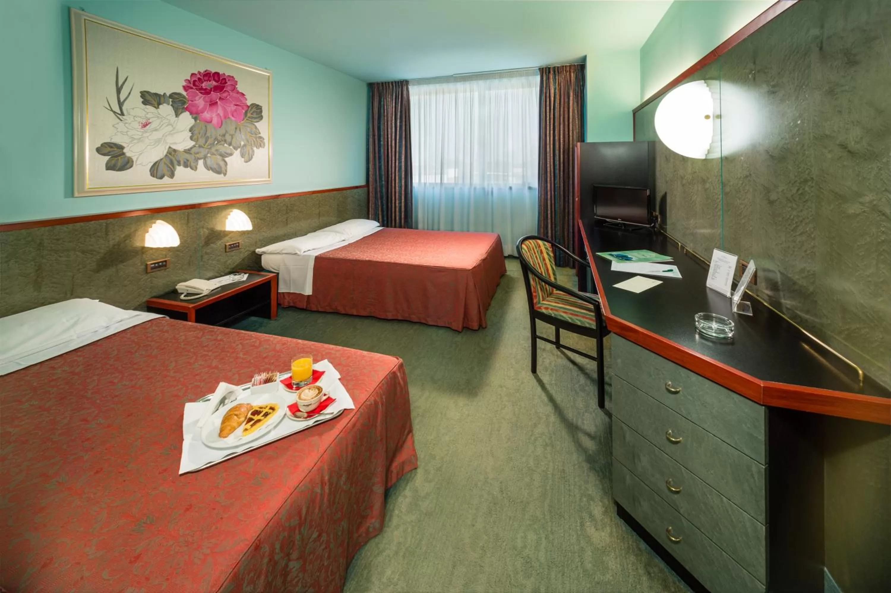 Family Room (2 Adults + 2 Children) in Hotel & Loisir Le Ruote