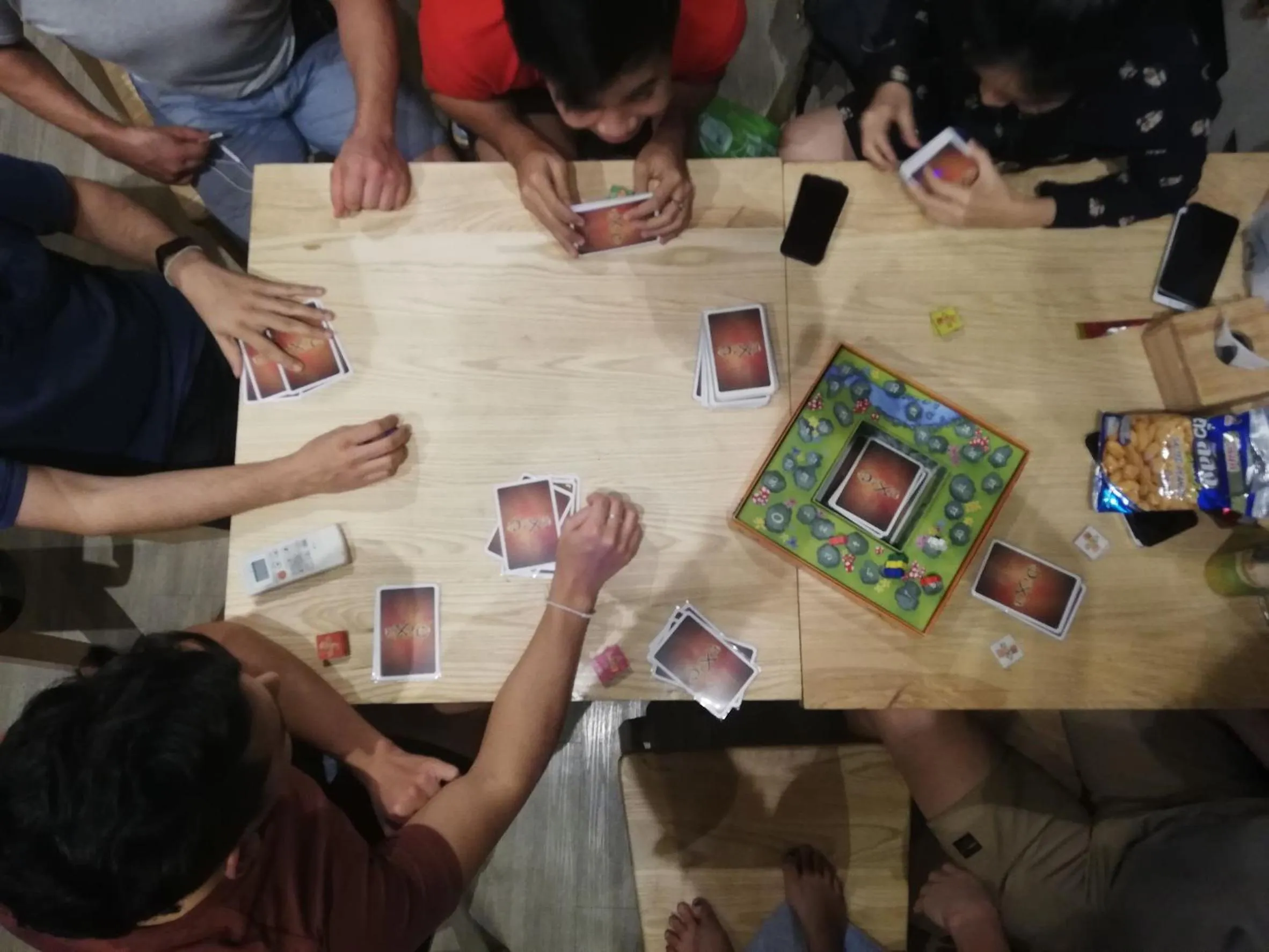 Kinnon Deluxe Hostel Coworking Cafe