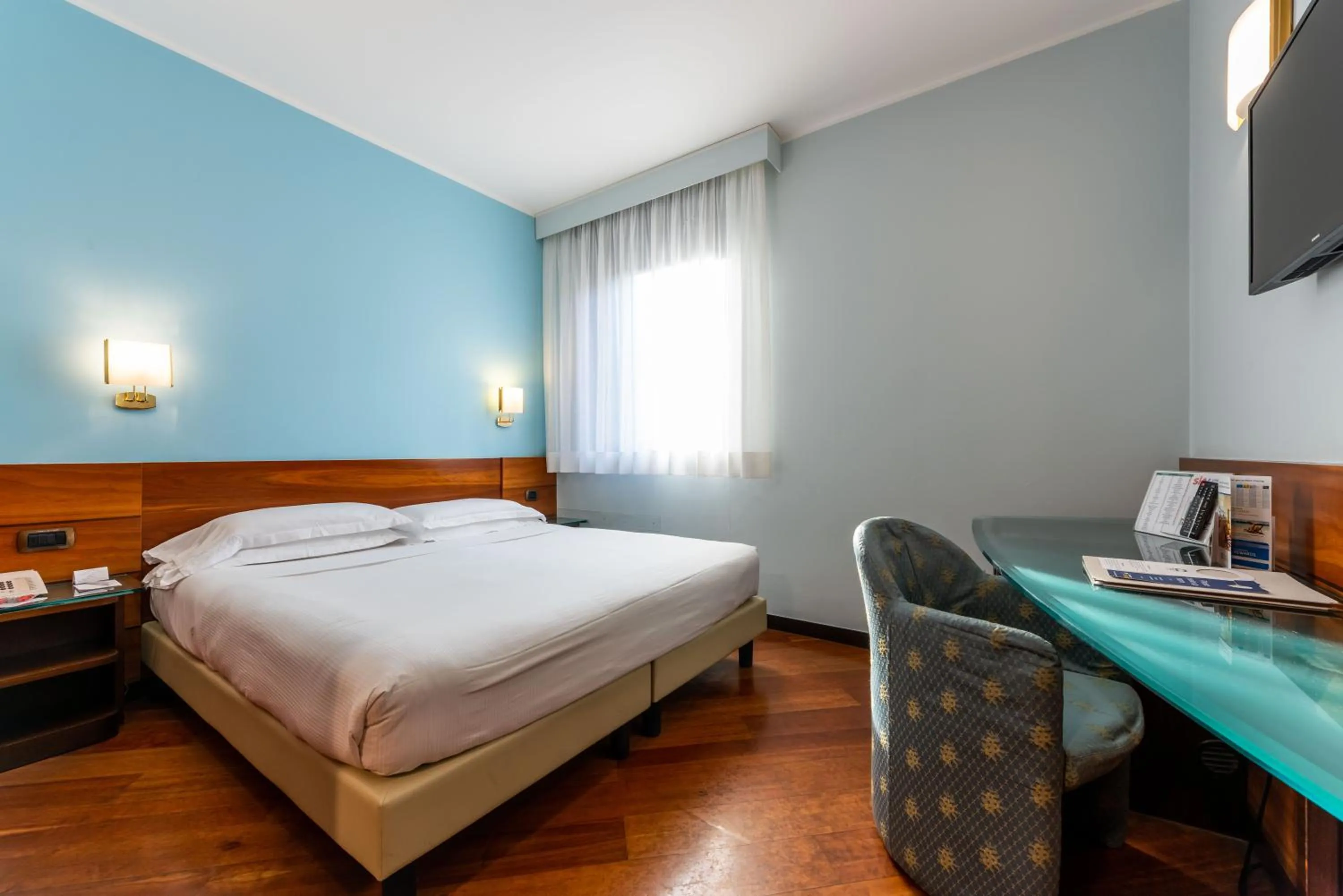 Bed in Hotel Mirage Sure Hotel Collection by Best Western