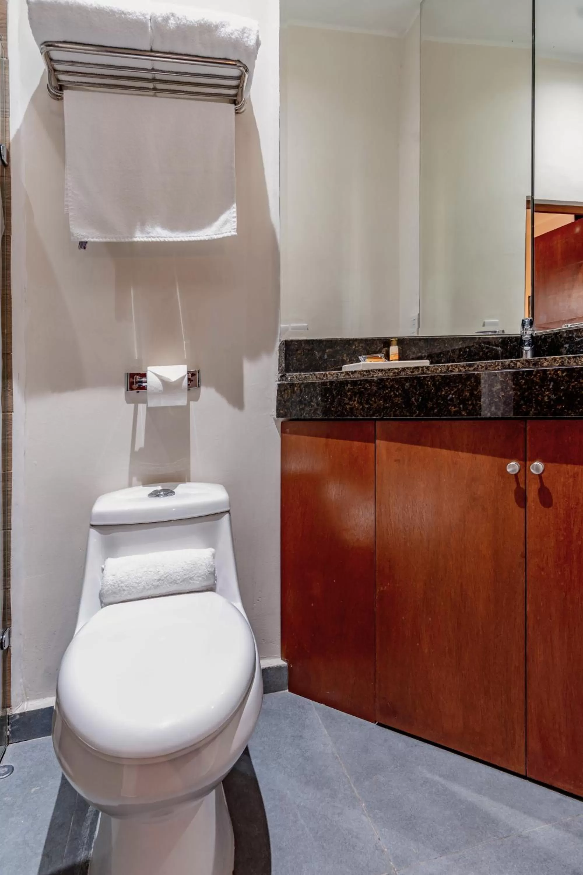 Bathroom in Youssef Exceptionnel Merida