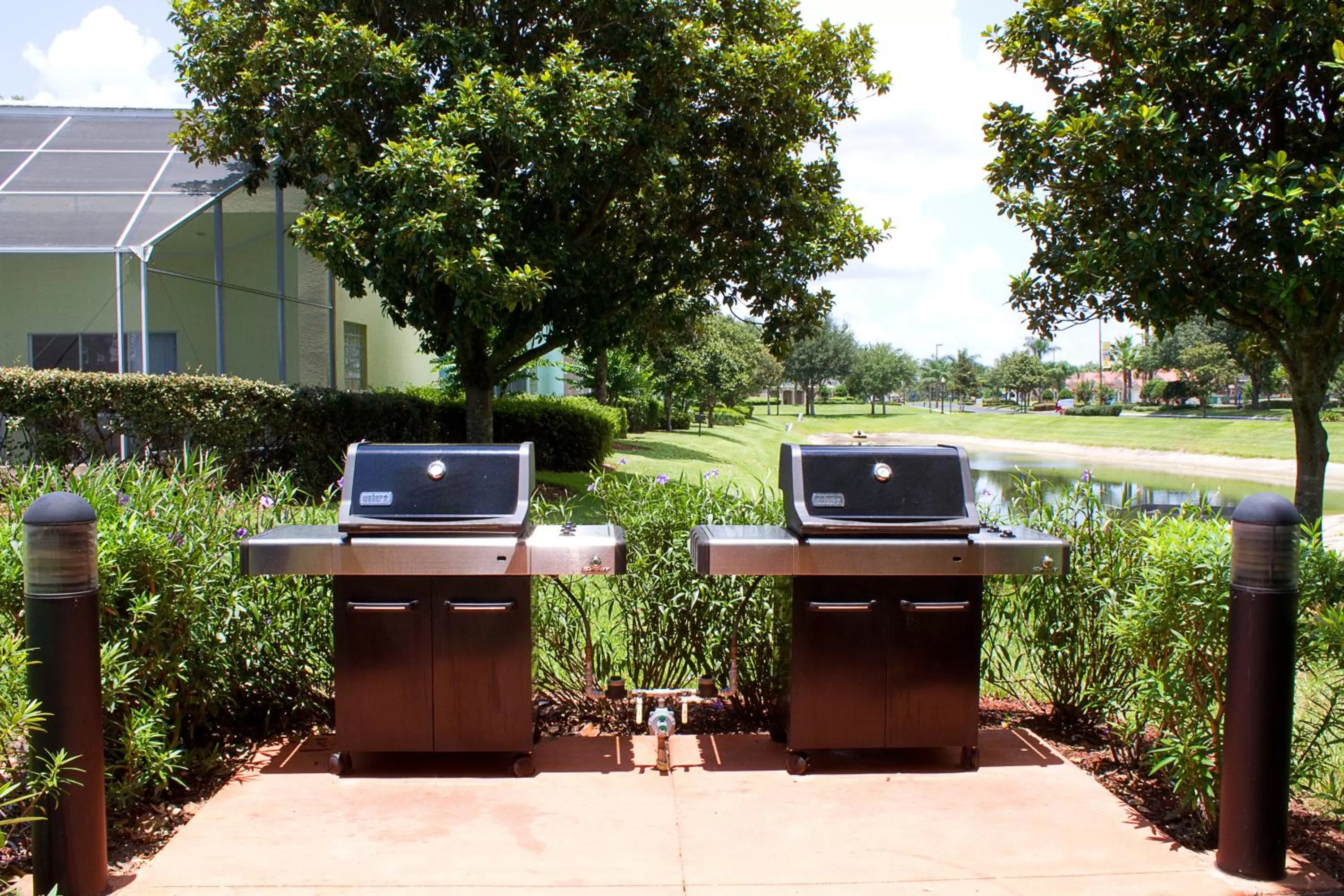 BBQ facilities in Summer Bay Orlando by Exploria Resorts