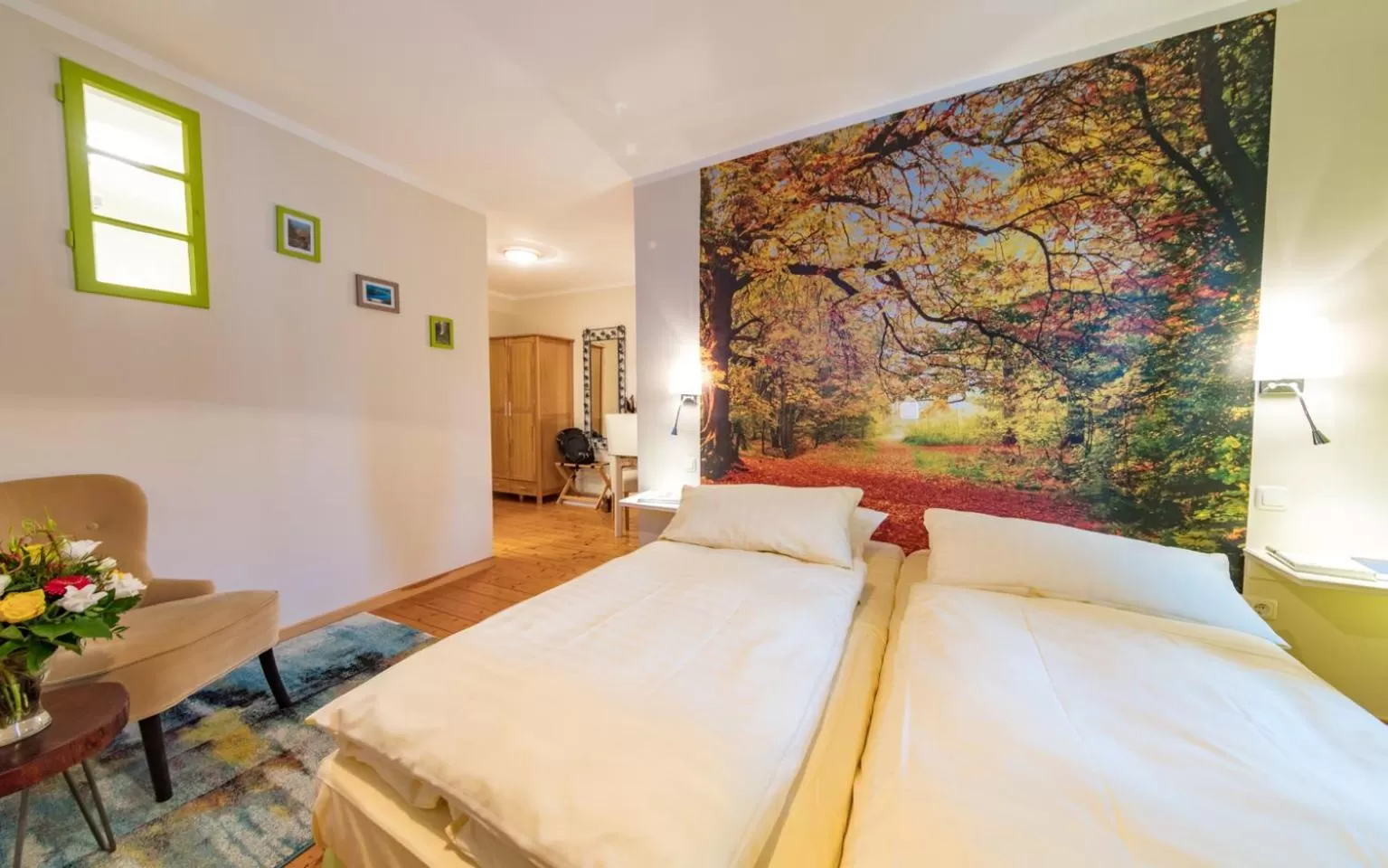 Photo of the whole room, Bed in Hotel Goldflair am Rathaus