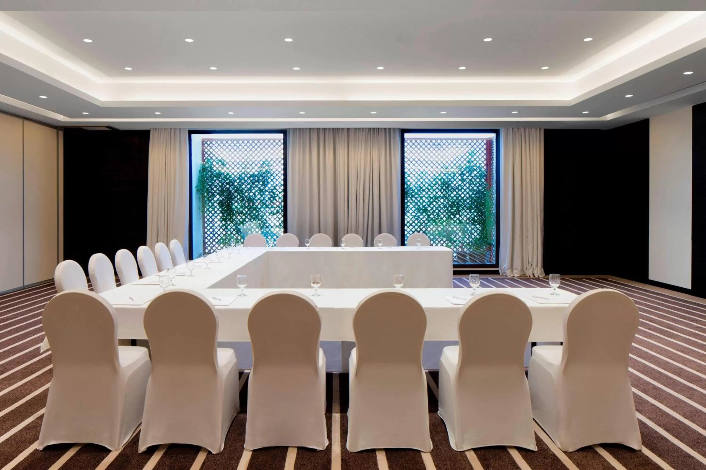 Meeting/conference room in Le Méridien Dubai Hotel & Conference Centre