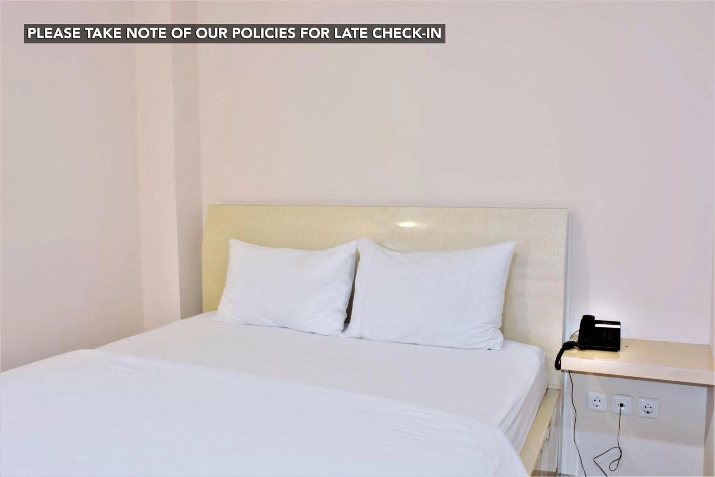 Bed in Kemang Eleven