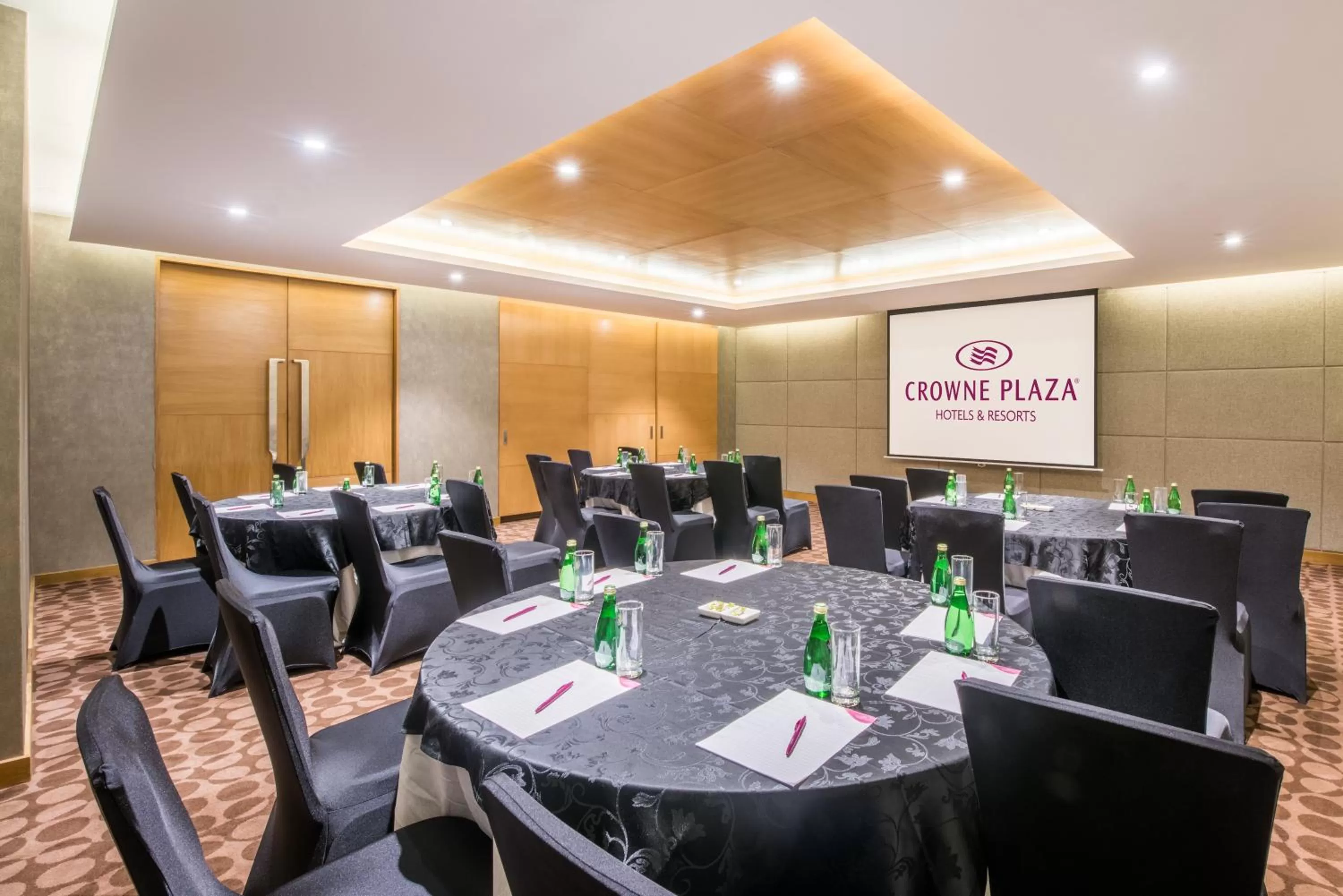 Meeting/conference room in Crowne Plaza Ahmedabad City Centre by IHG