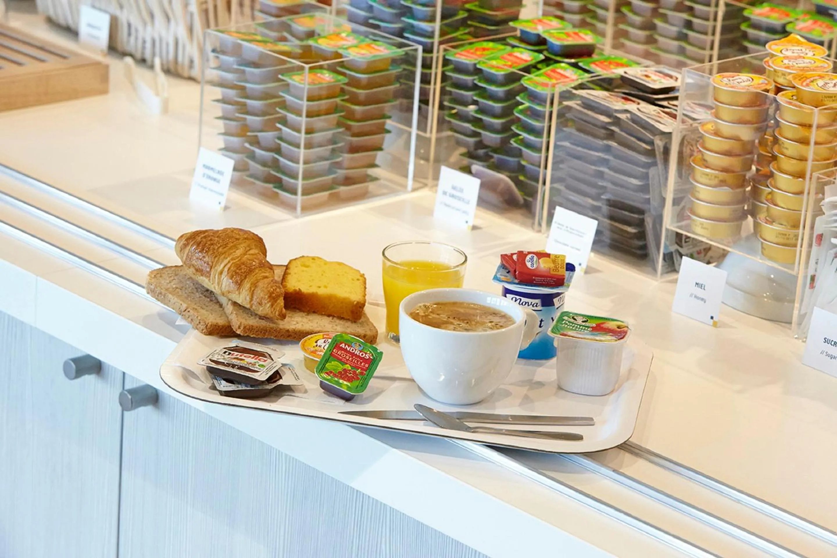 Buffet breakfast in Premiere Classe Orleans Nord - Saran