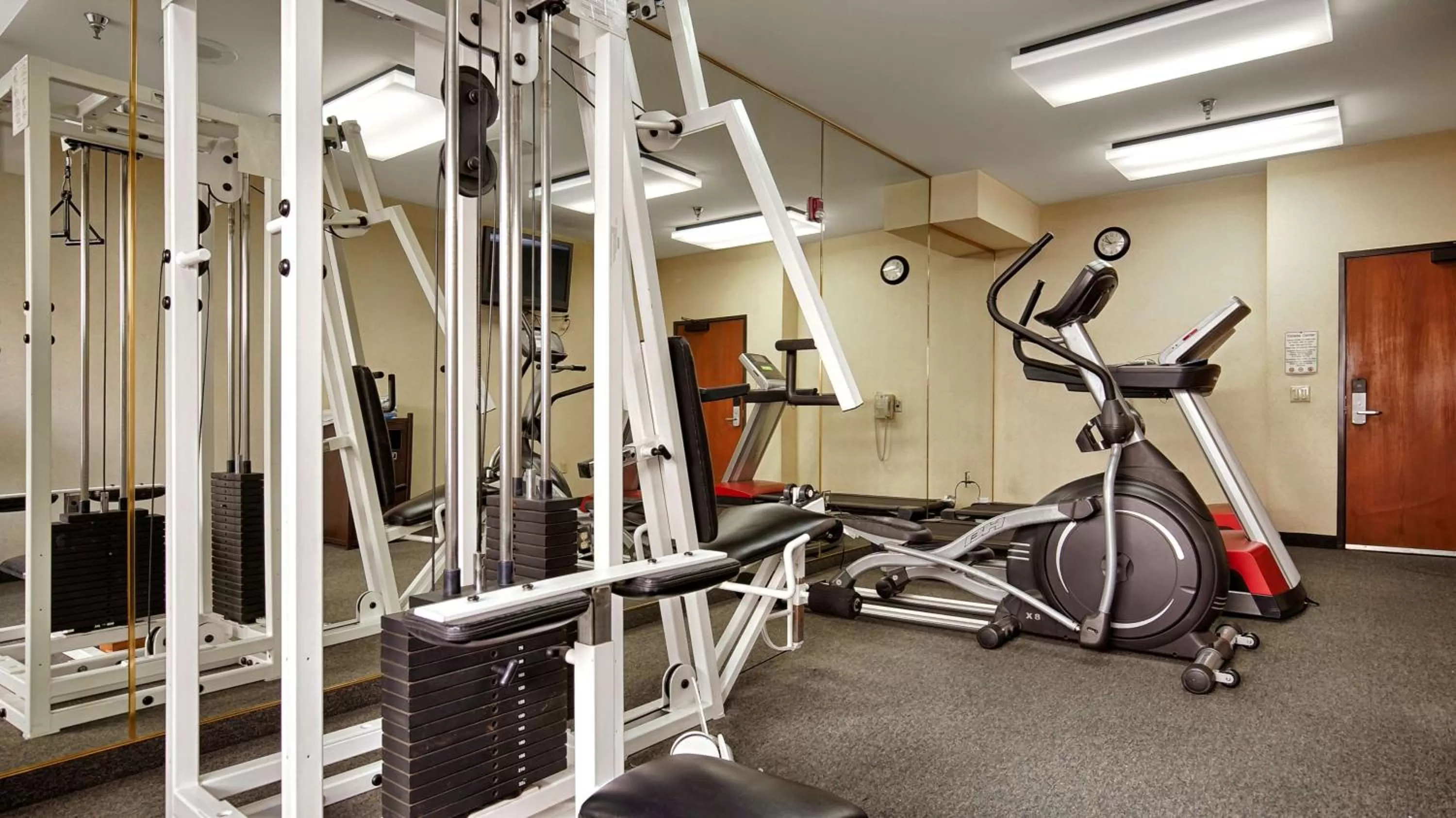 Fitness centre/facilities, Fitness Center/Facilities in Best Western Airport Inn & Suites Oakland