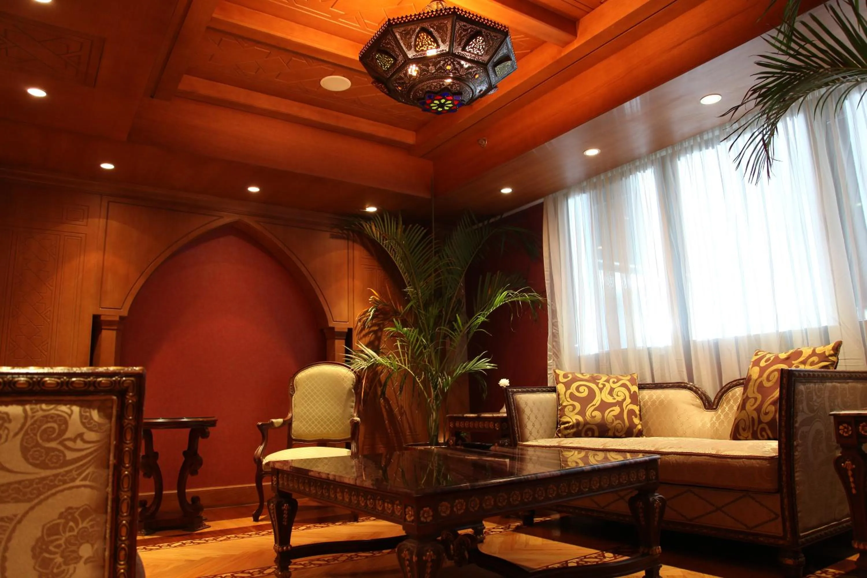 Living room in Helnan Landmark Hotel