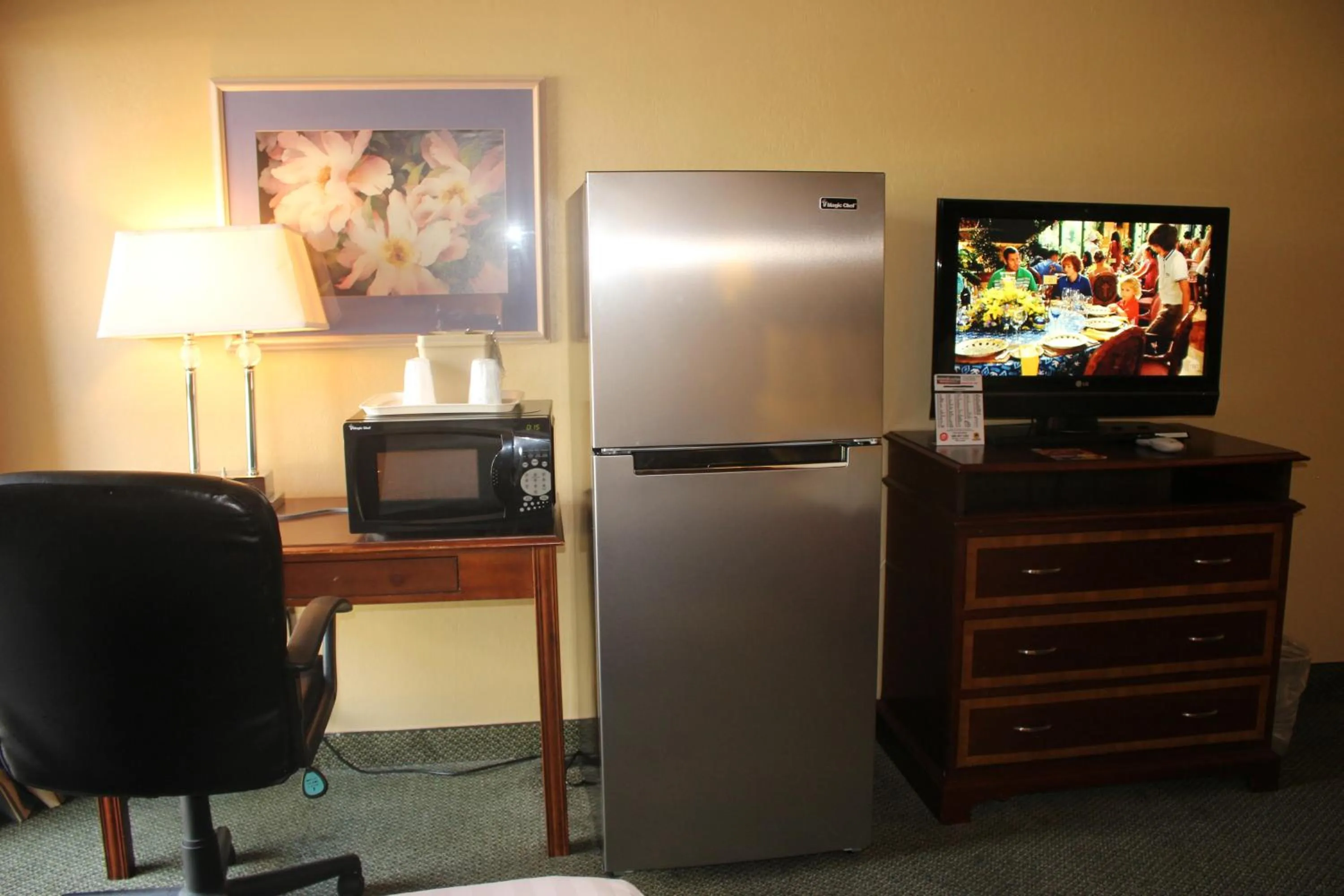 TV and multimedia in Extend-a-Suites - Extended Stay, I-40 Amarillo West