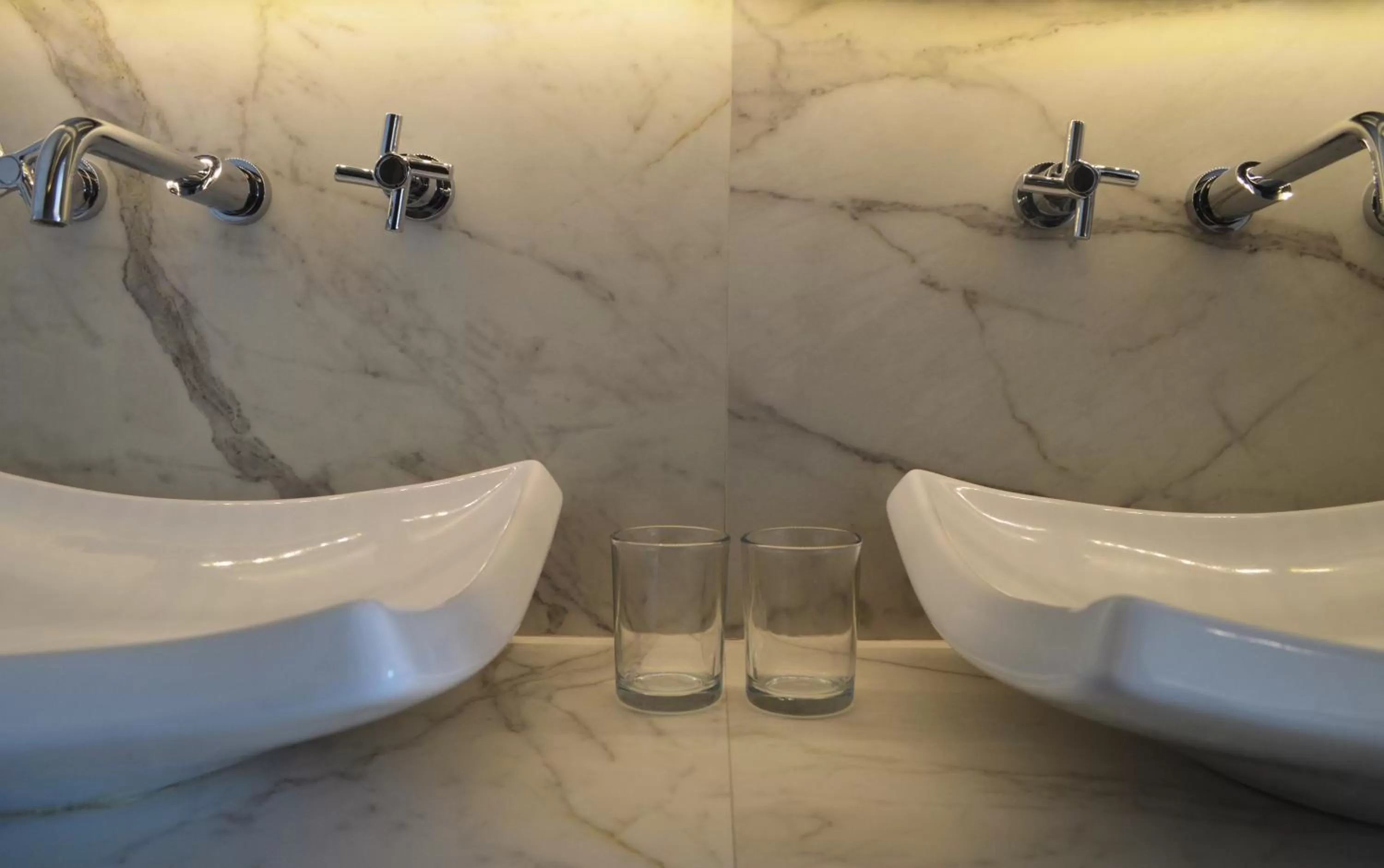 Bathroom in Casa Basalto