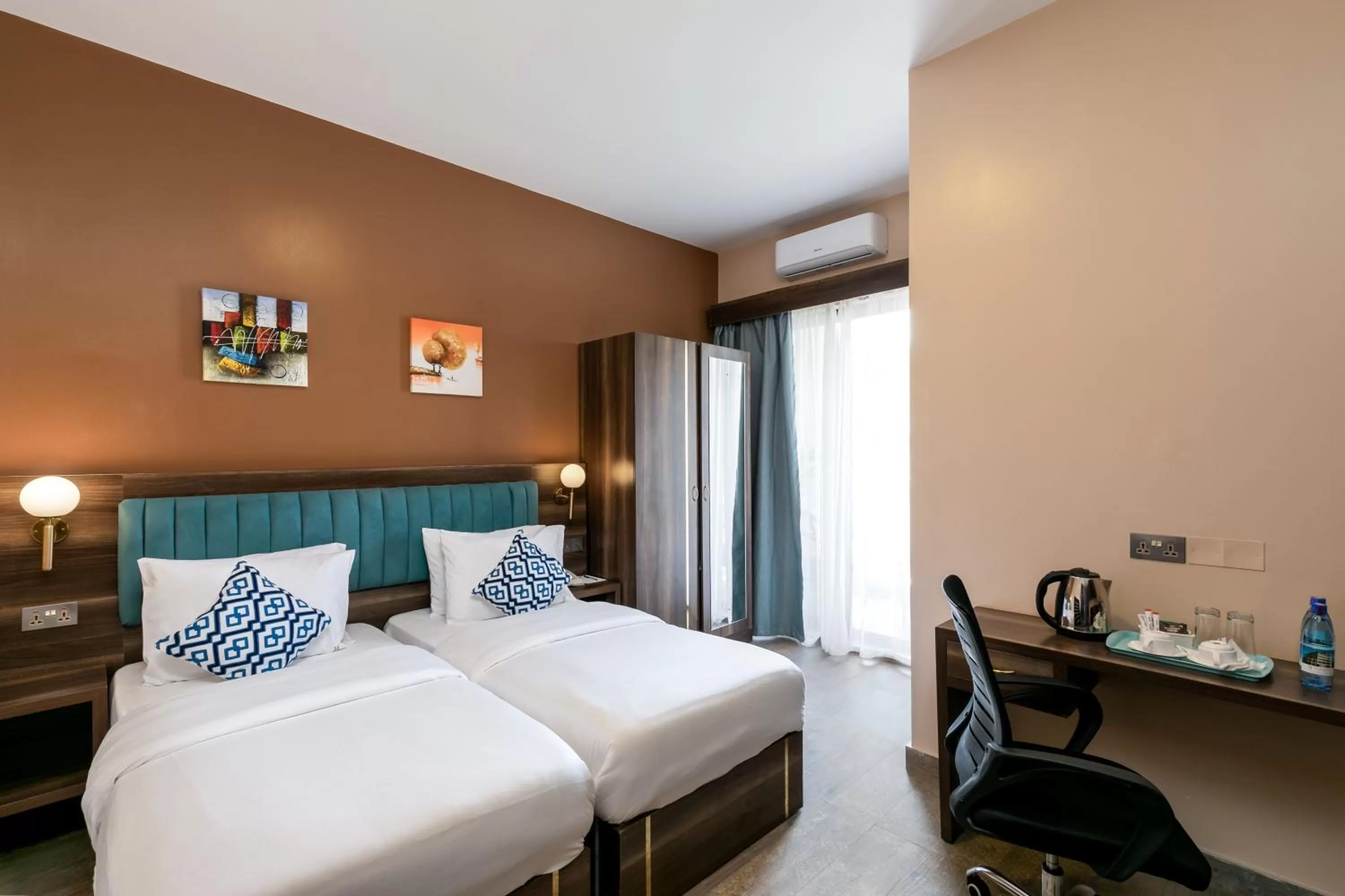 Bedroom, Bed in Hotel Horizon Entebbe