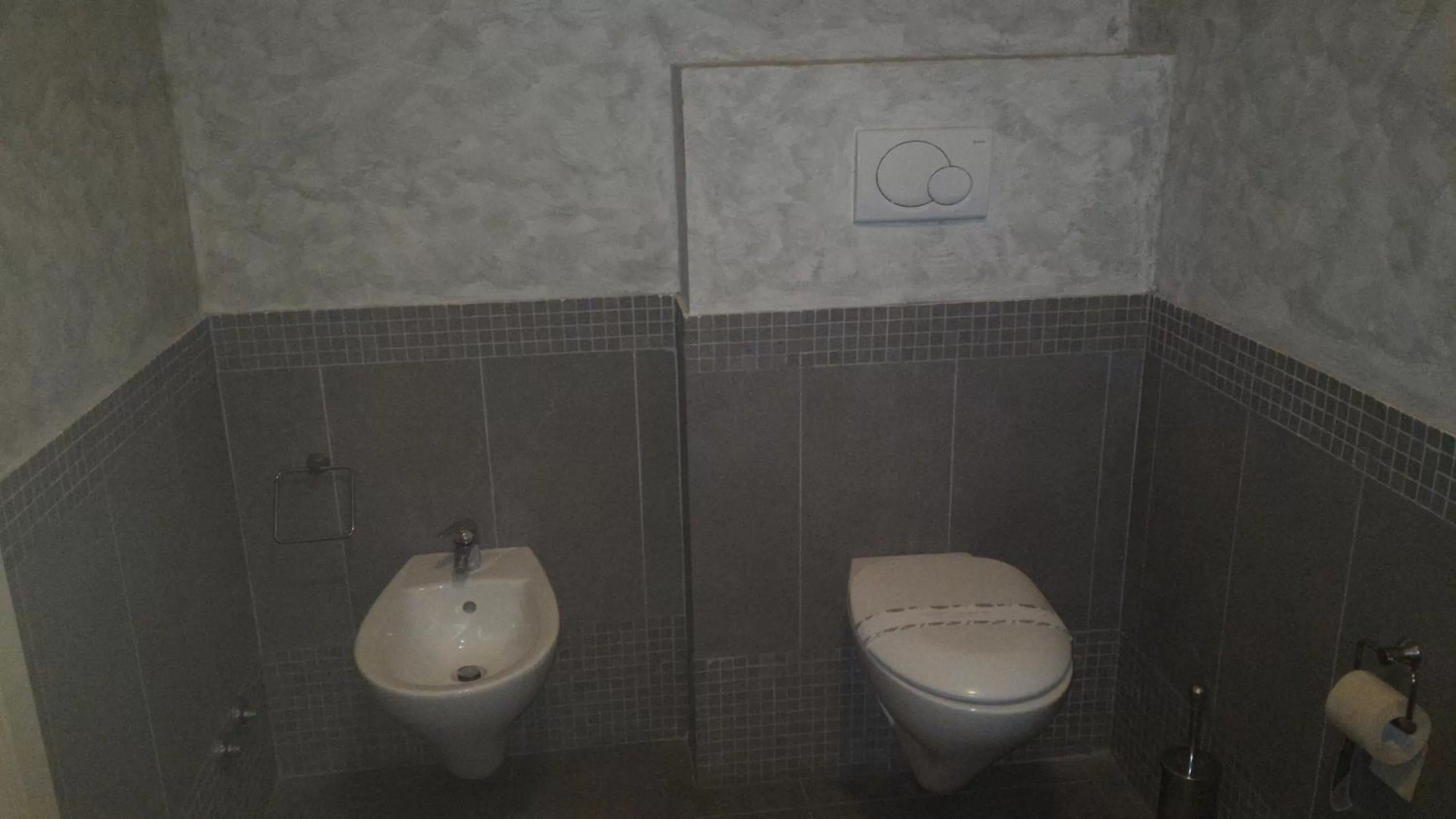 Toilet in Hotel Lux