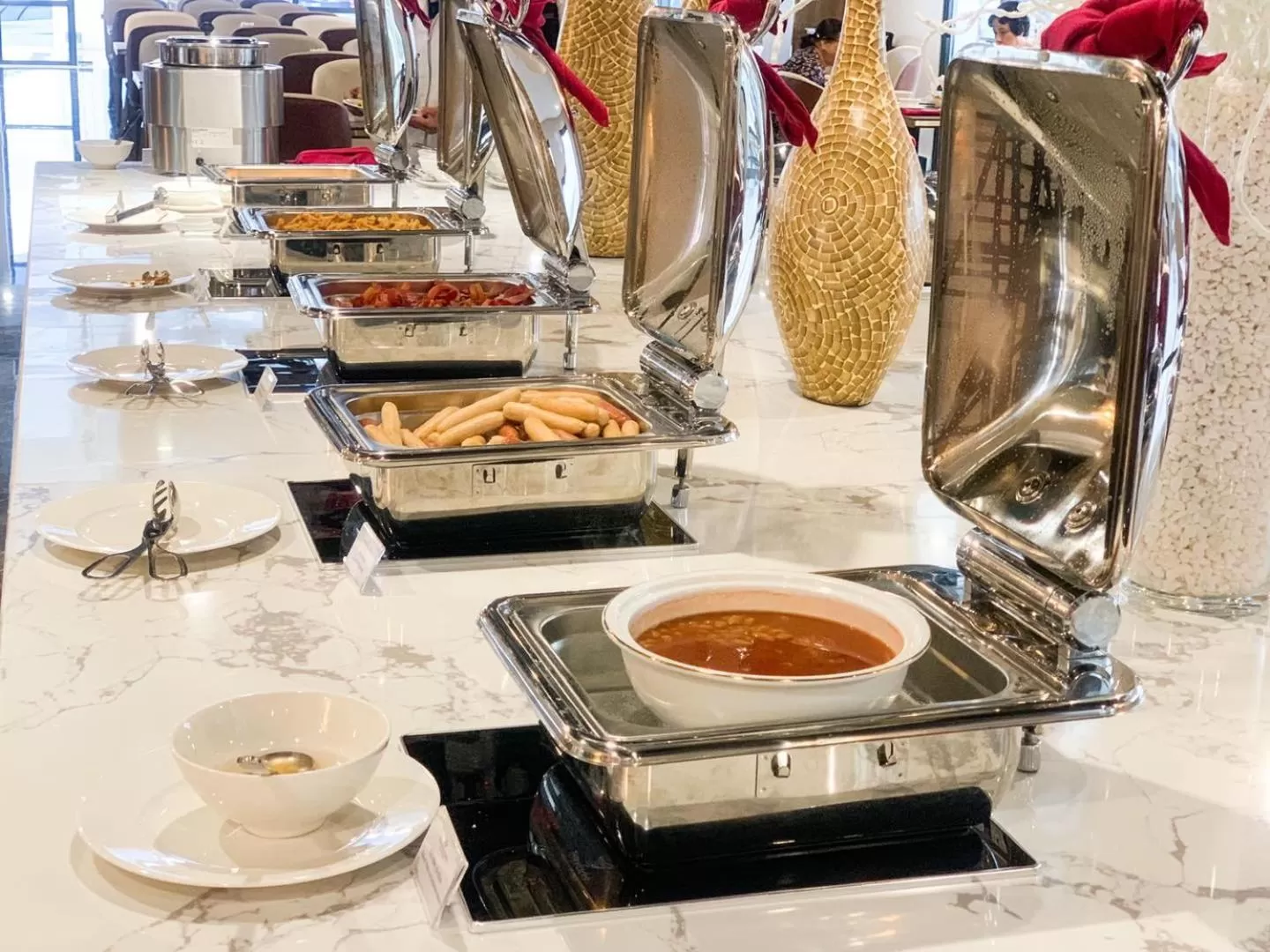 Buffet breakfast in Paddington Hotel Halong Bayview