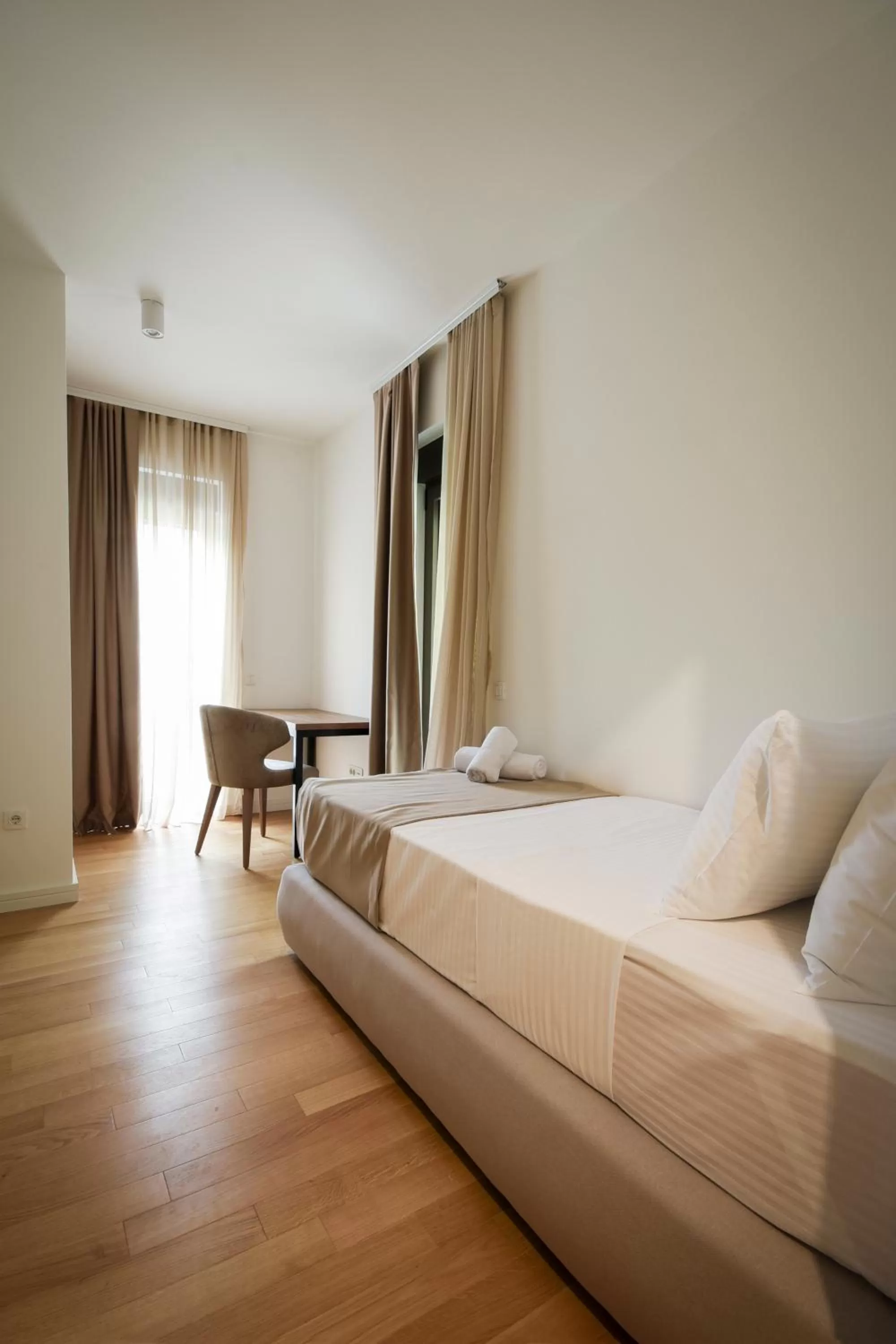 Bedroom, Bed in Hotel LoRa