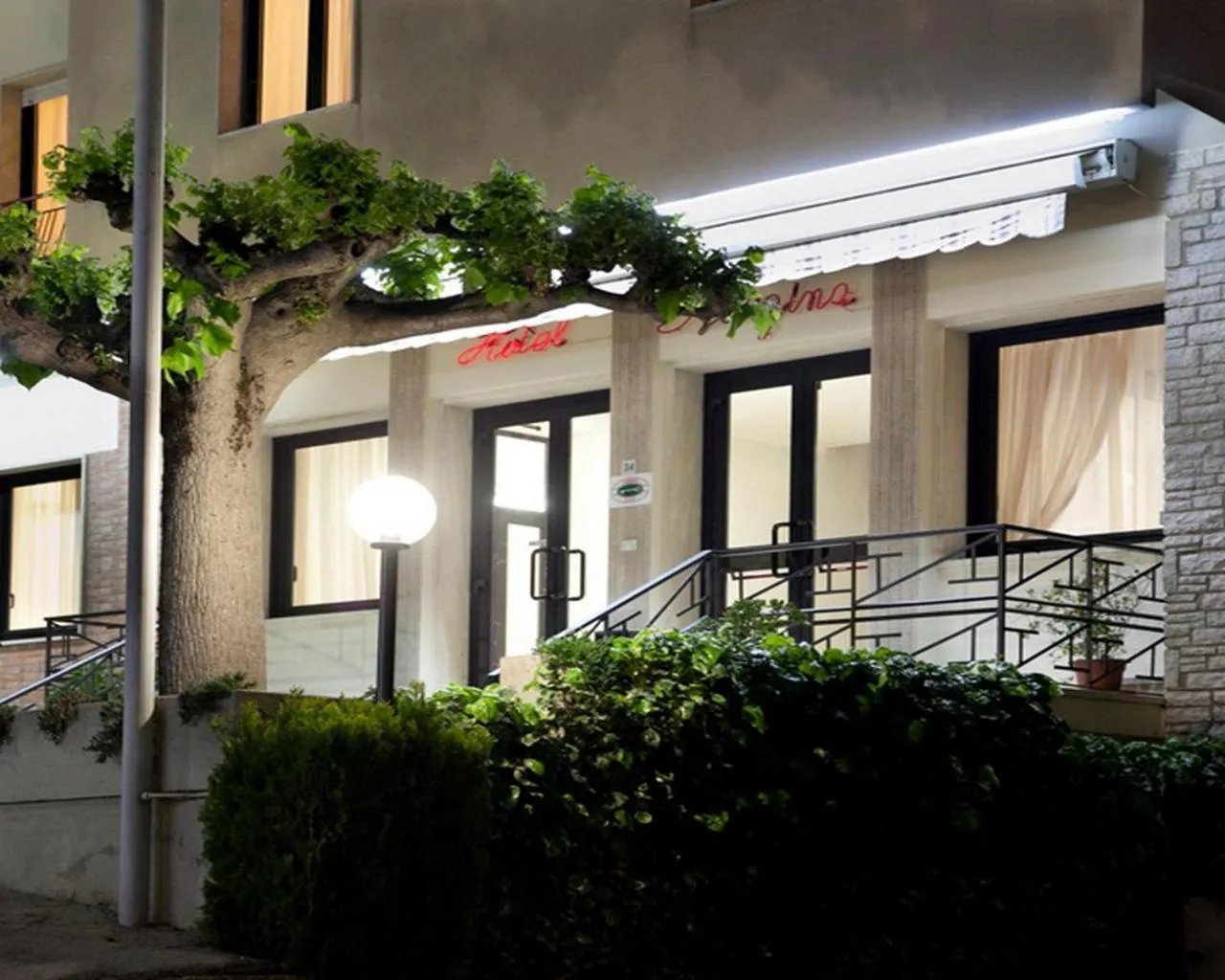 Facade/entrance in Hotel Perugina