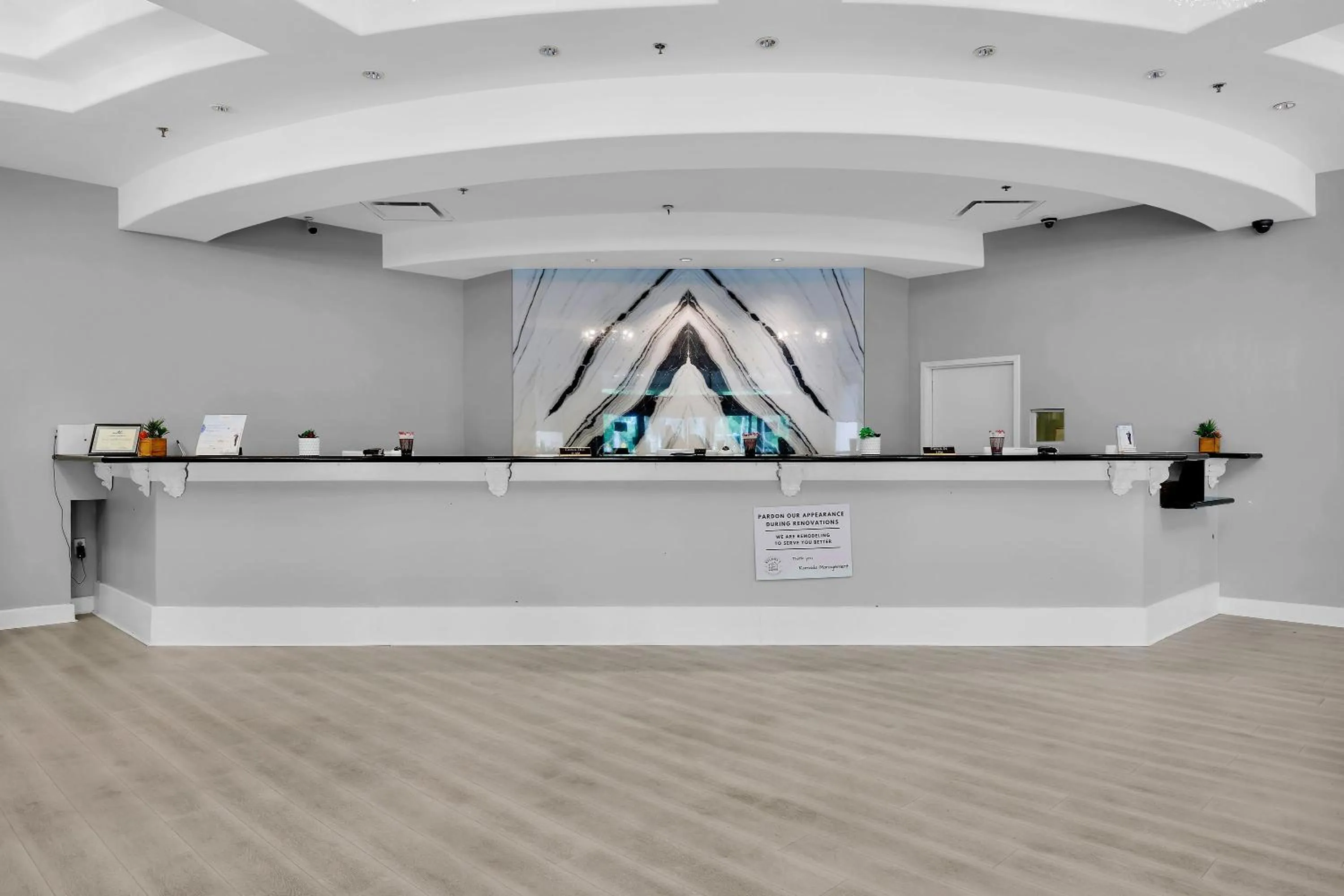 Lobby or reception in Ramada by Wyndham Jacksonville I-95 by Butler Blvd