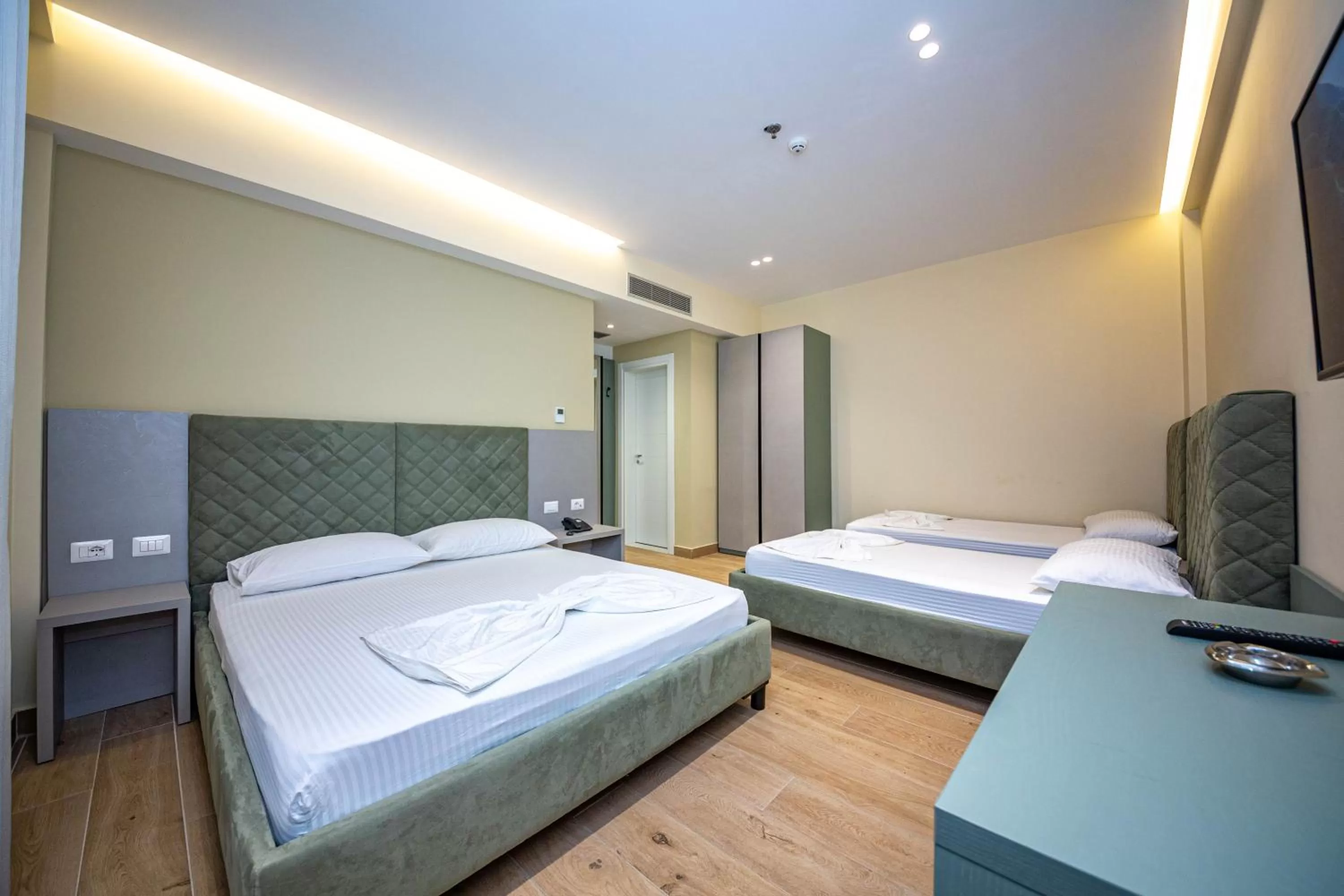 Bedroom, Bed in Hotel Bella Vista