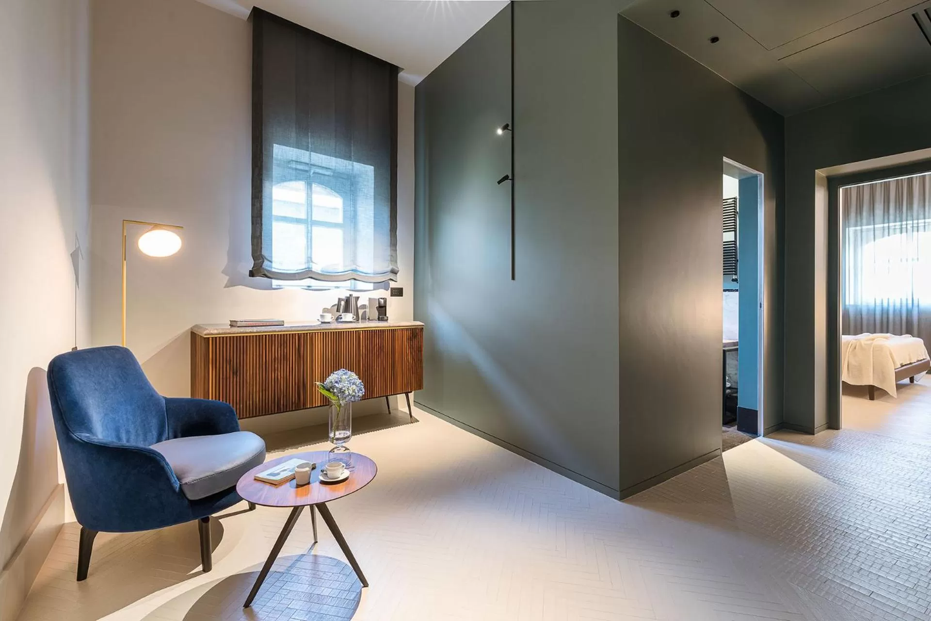 Living room, Bed in Byssus Suites