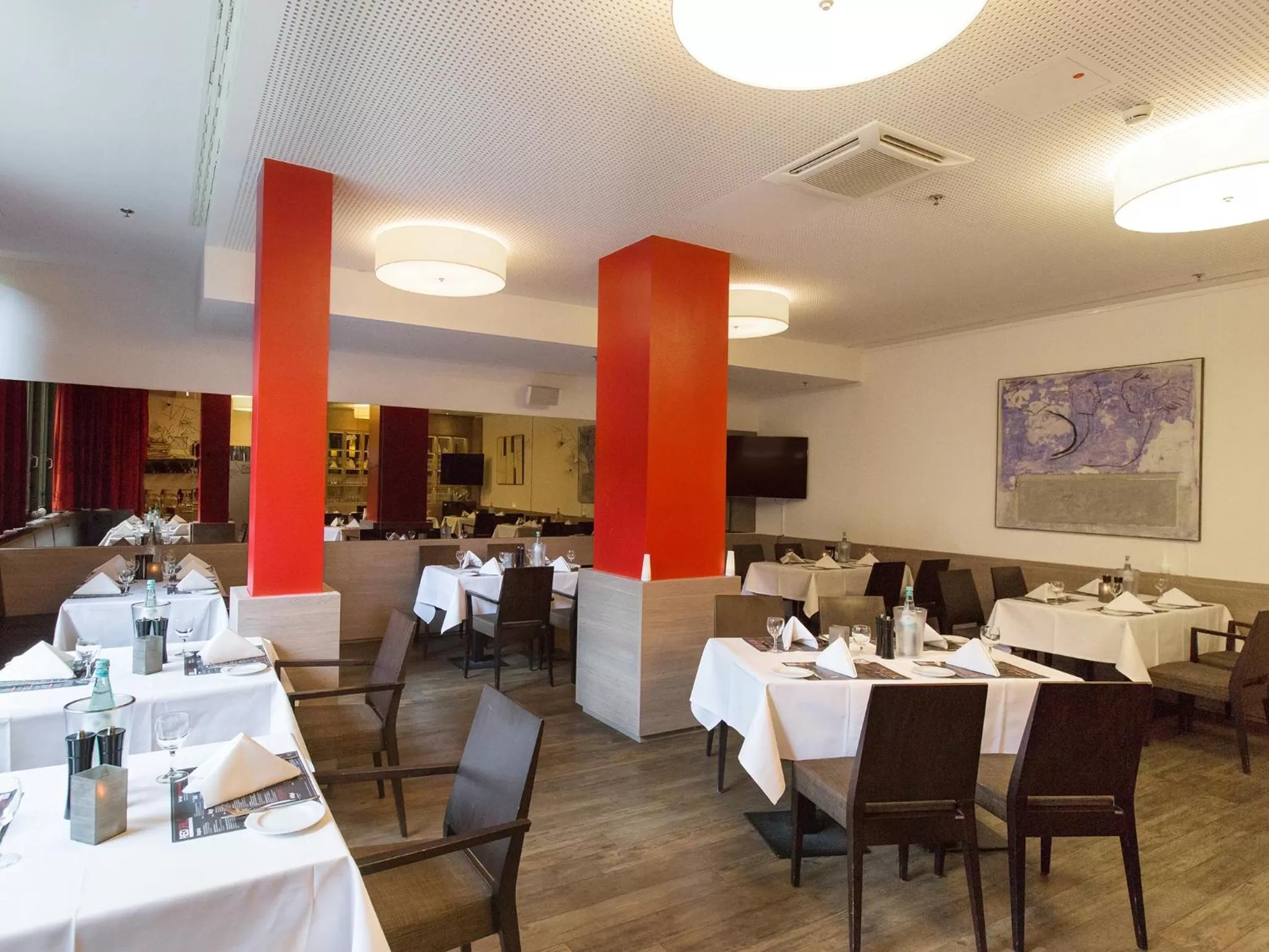 Food and drinks in DORMERO Hotel Hannover