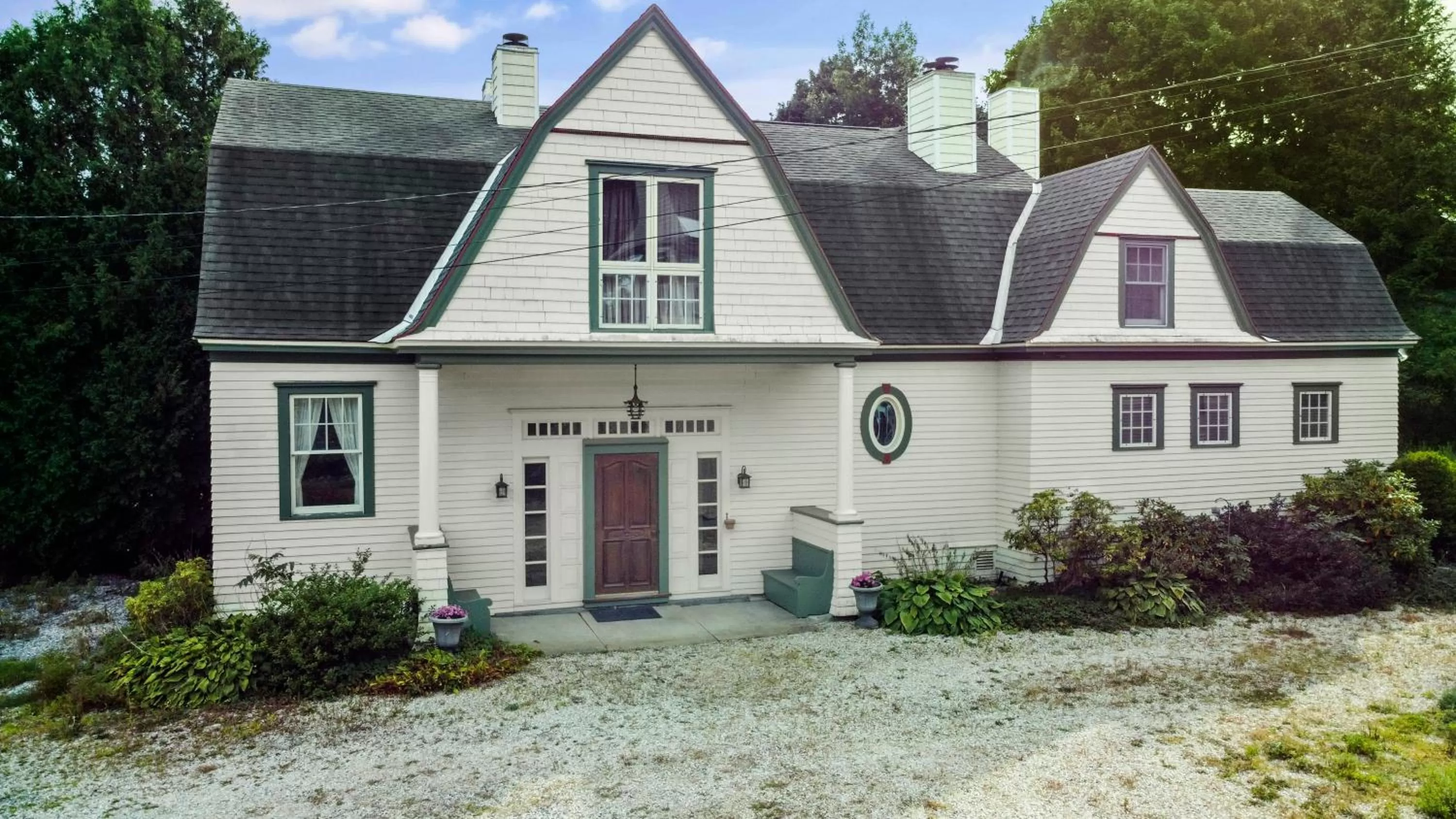 Property building in South Shire