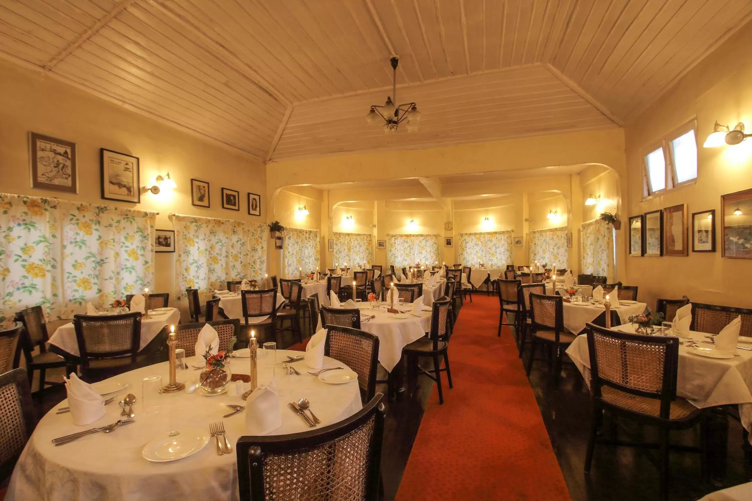 Restaurant/places to eat in Windamere Hotel - A Colonial Heritage
