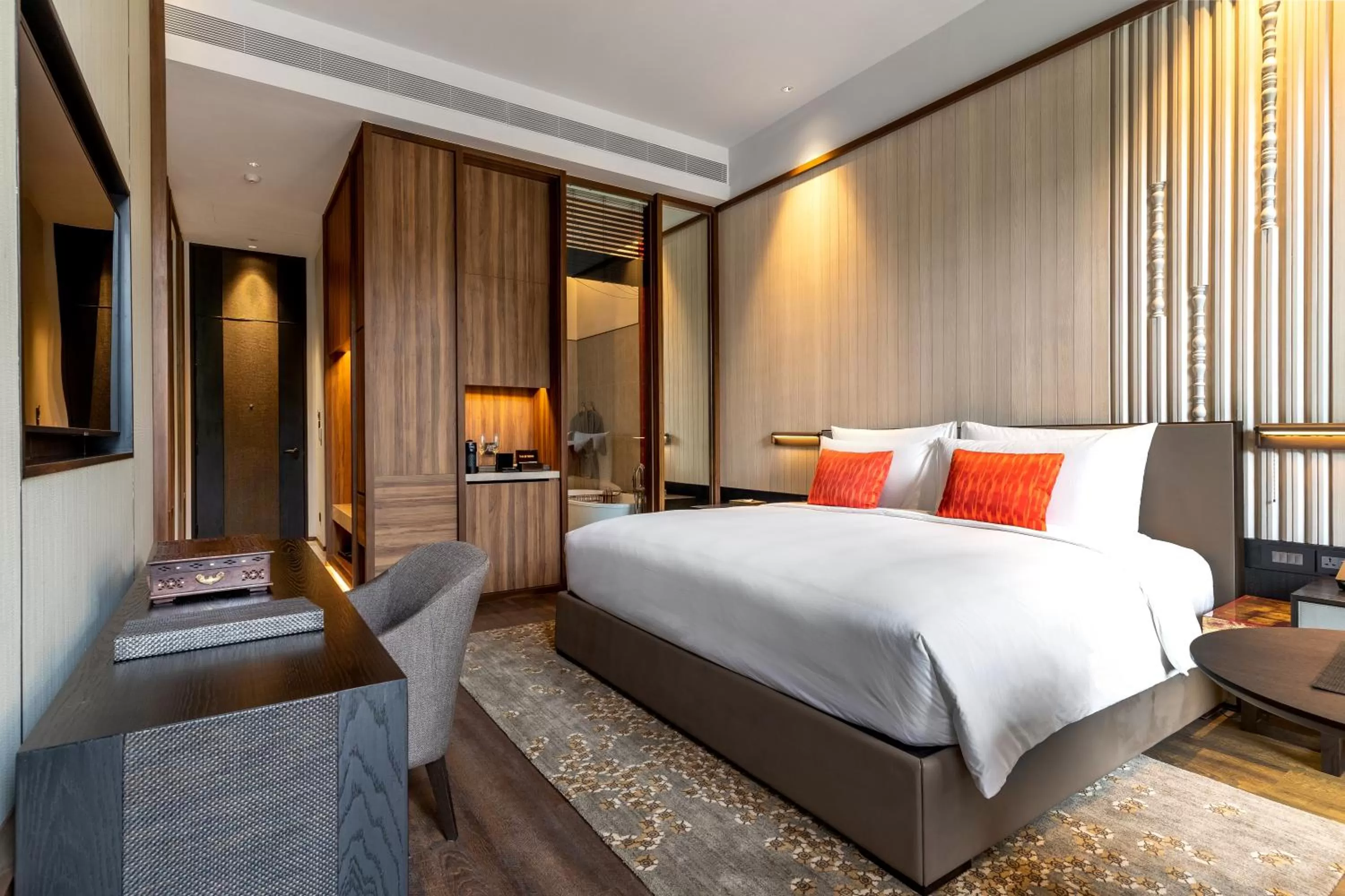 Bedroom, Bed in Villa Deva Resort & Hotel Bangkok