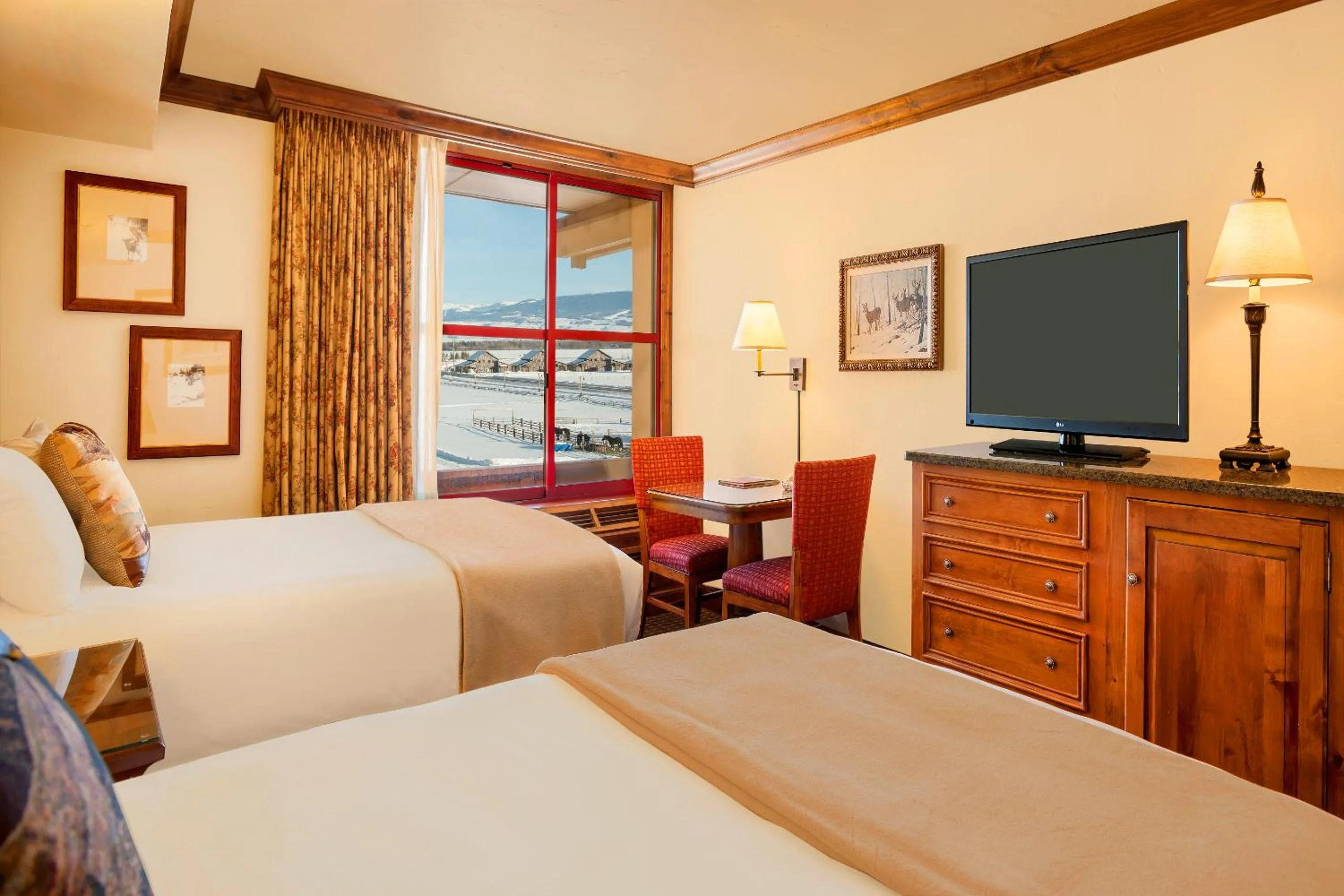 TV and multimedia, Bed in Snake River Lodge