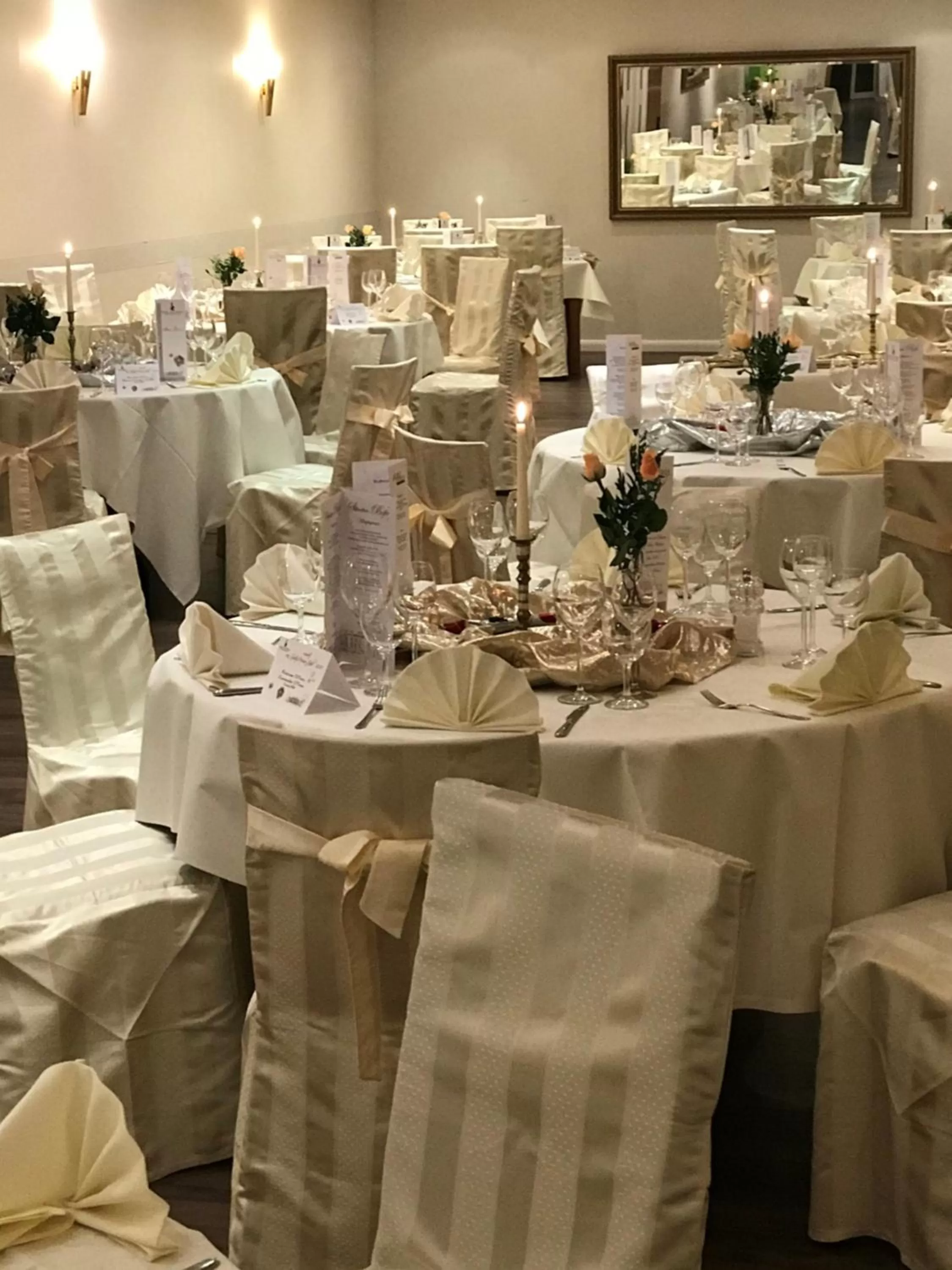 Banquet/Function facilities in Burg Wegberg Hotel & Eventlocation