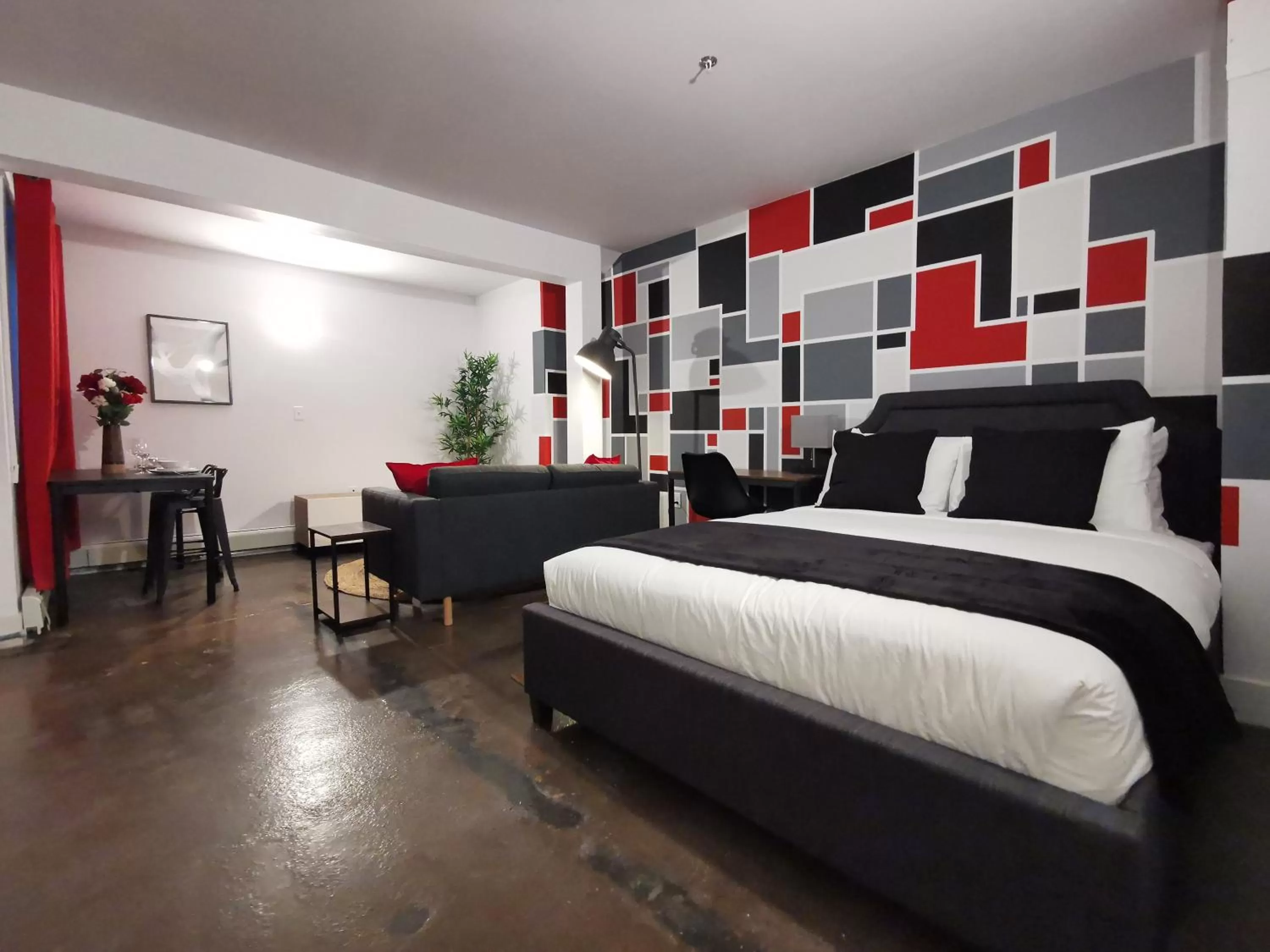 Bed in Cameo Hotel and Suites