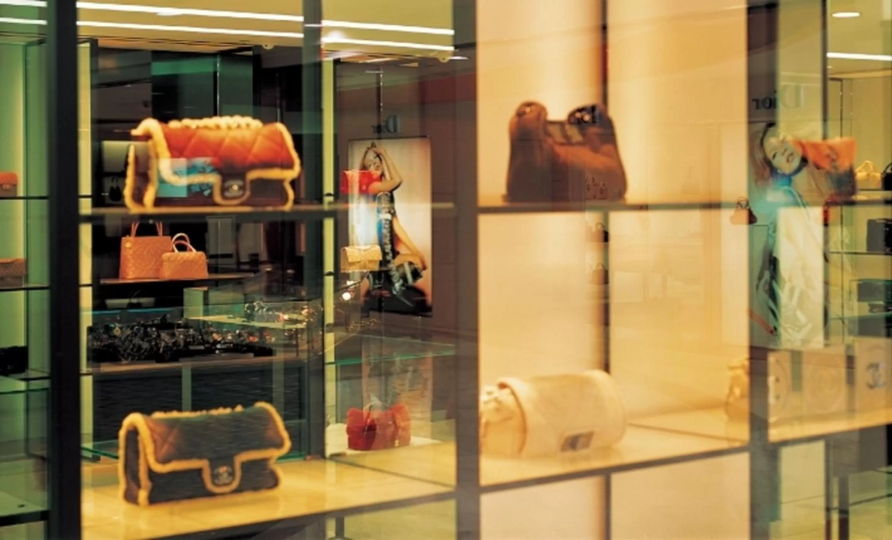 Shopping Area in Lotte Hotel Seoul