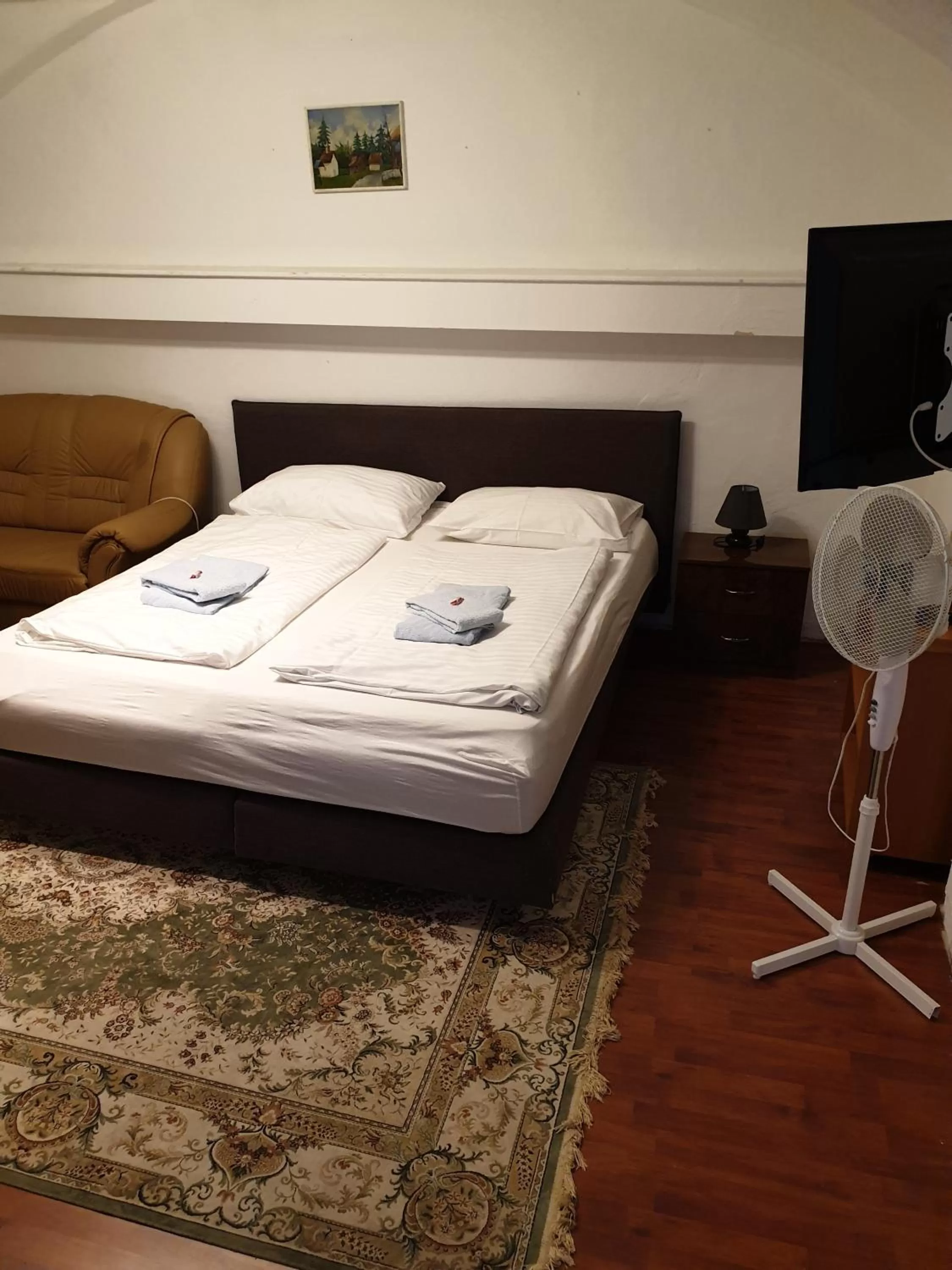 Bed in Appartement Hotel Marien-Hof