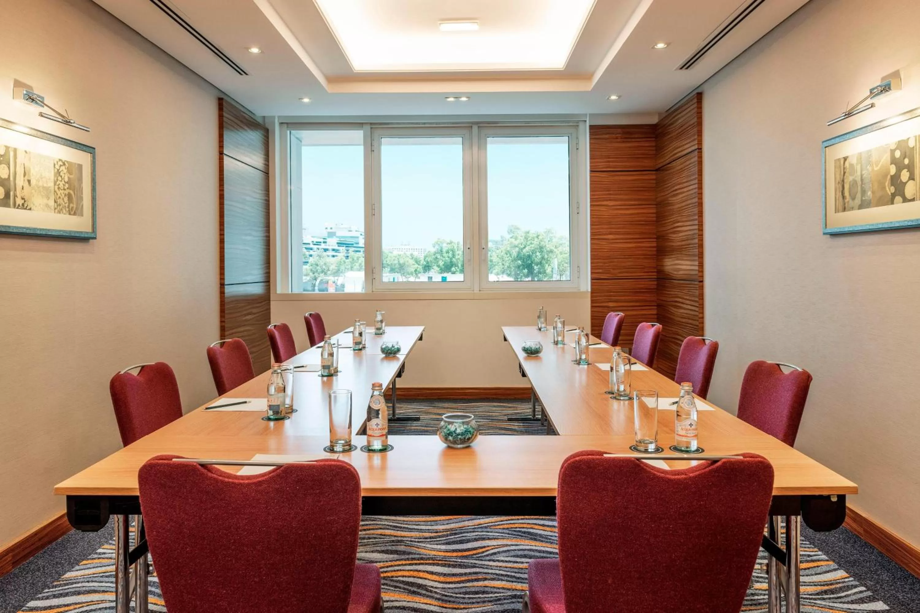 Meeting/conference room in Four Points by Sheraton Bur Dubai