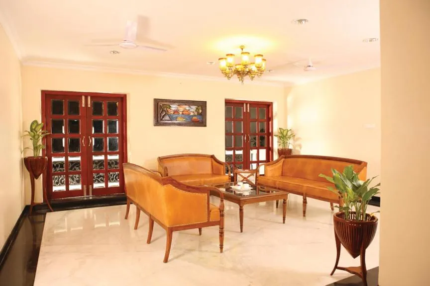 Living room, Lobby/Reception in Meenakshi's Sunshine Hotel