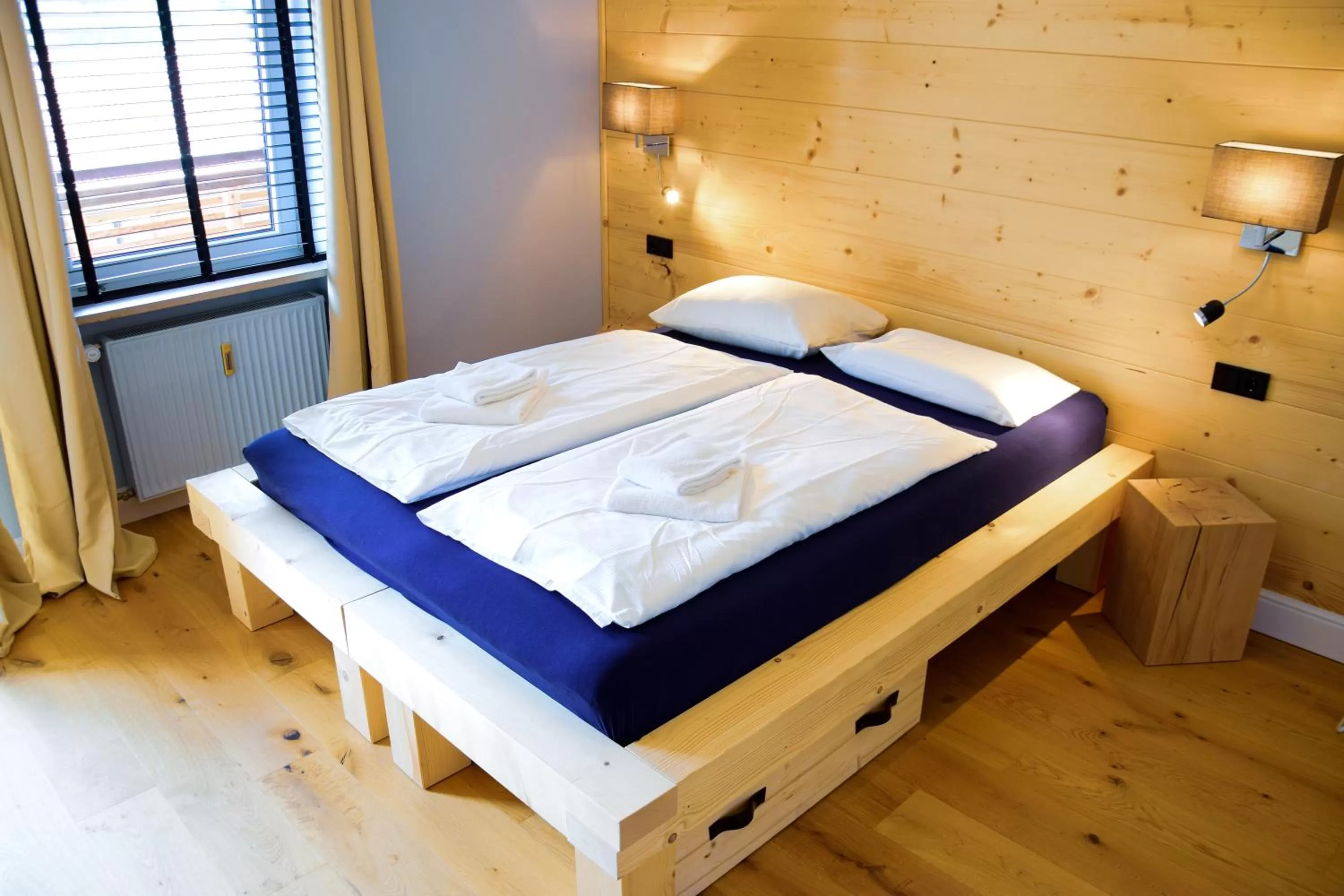 Bed in Sauna & Whirlpool - ALPENLIEBE APARTments