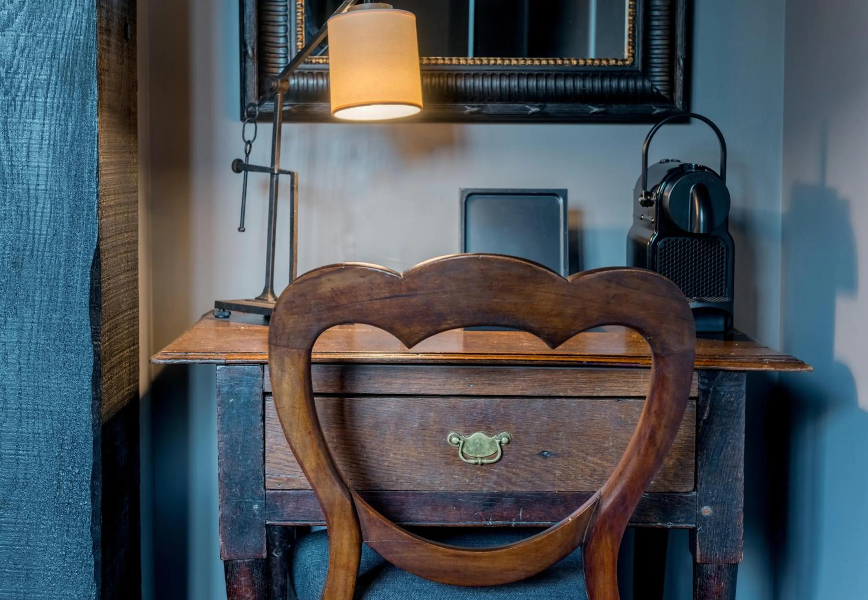 Bedroom in The Lygon Arms - an Iconic Luxury Hotel