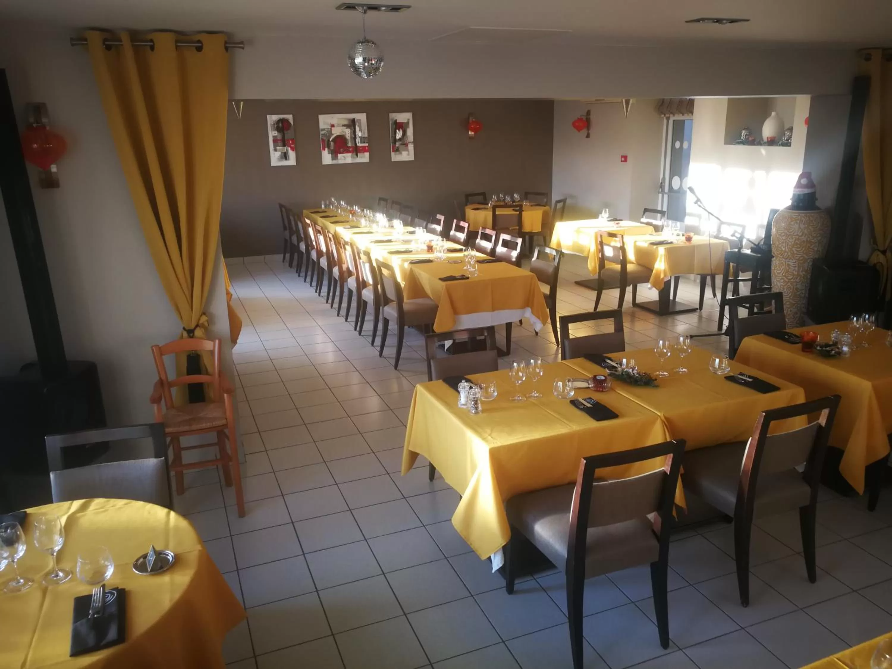 Logis Hôtel Bellevue