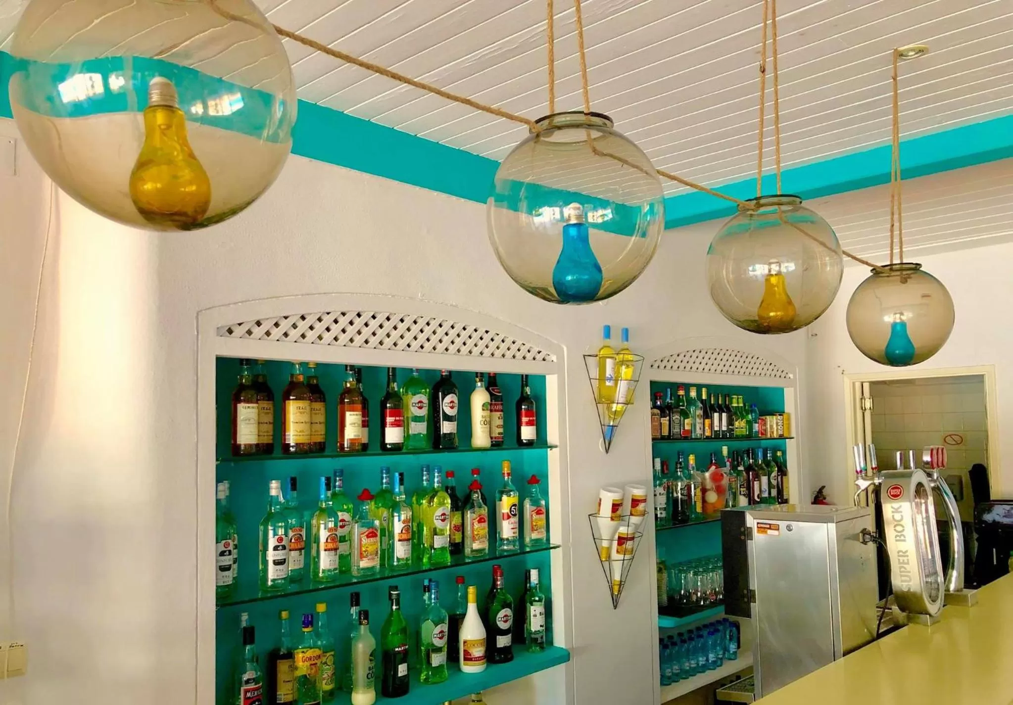 Drinks in Albufeira Jardim by Umbral