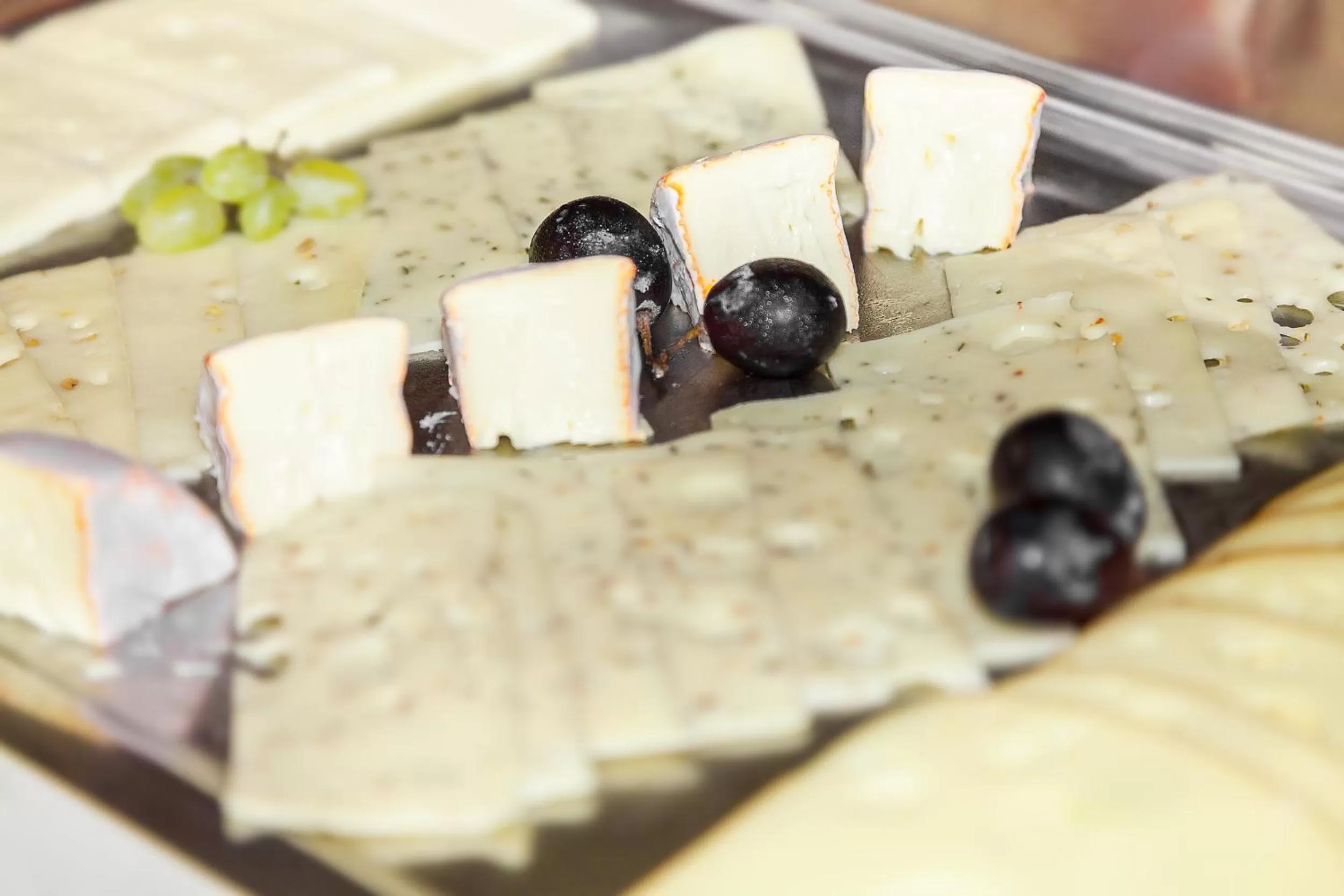 Buffet breakfast in Hotel Aviv Dresden