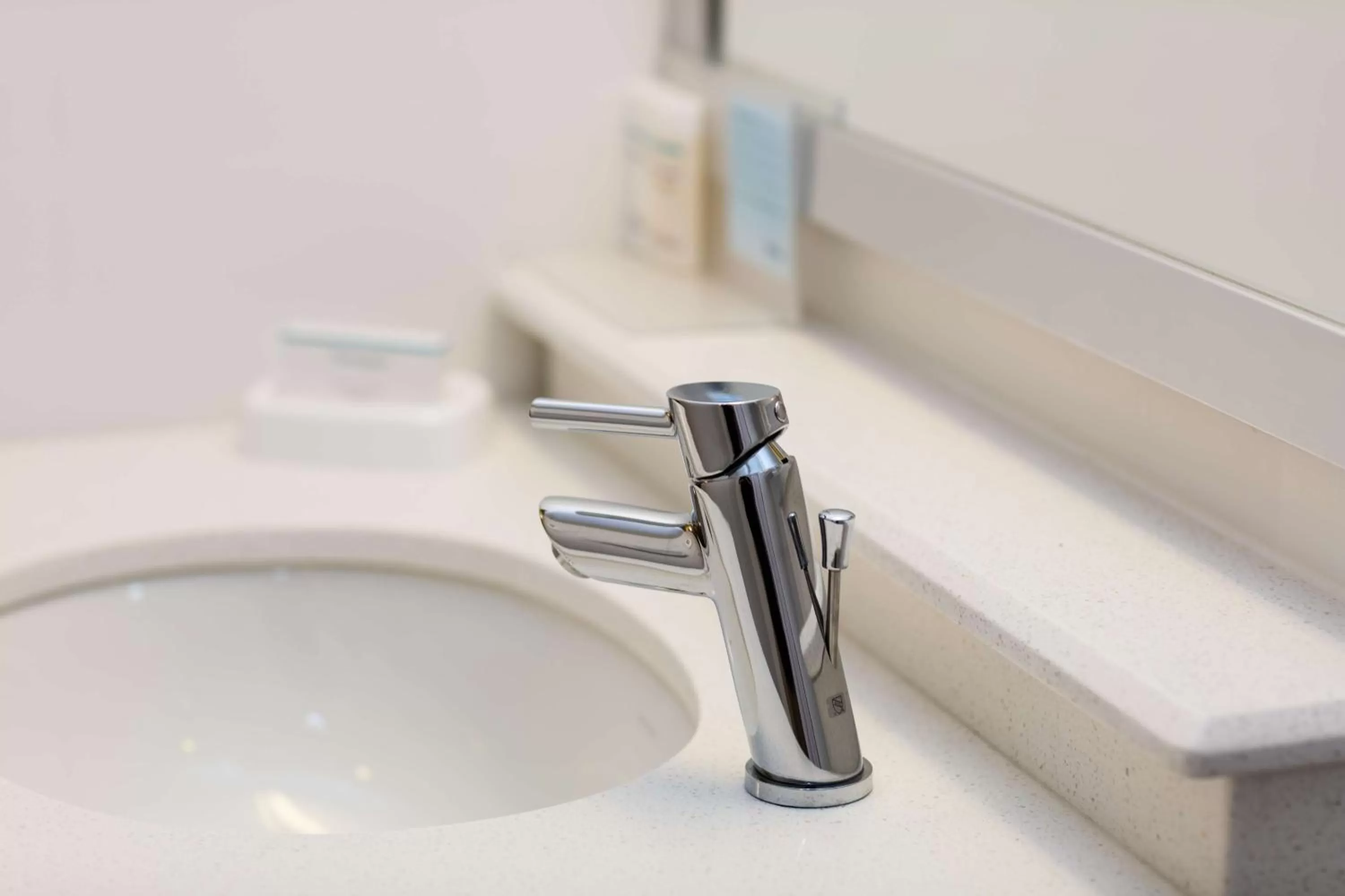 Bed in Hampton Inn Rochester