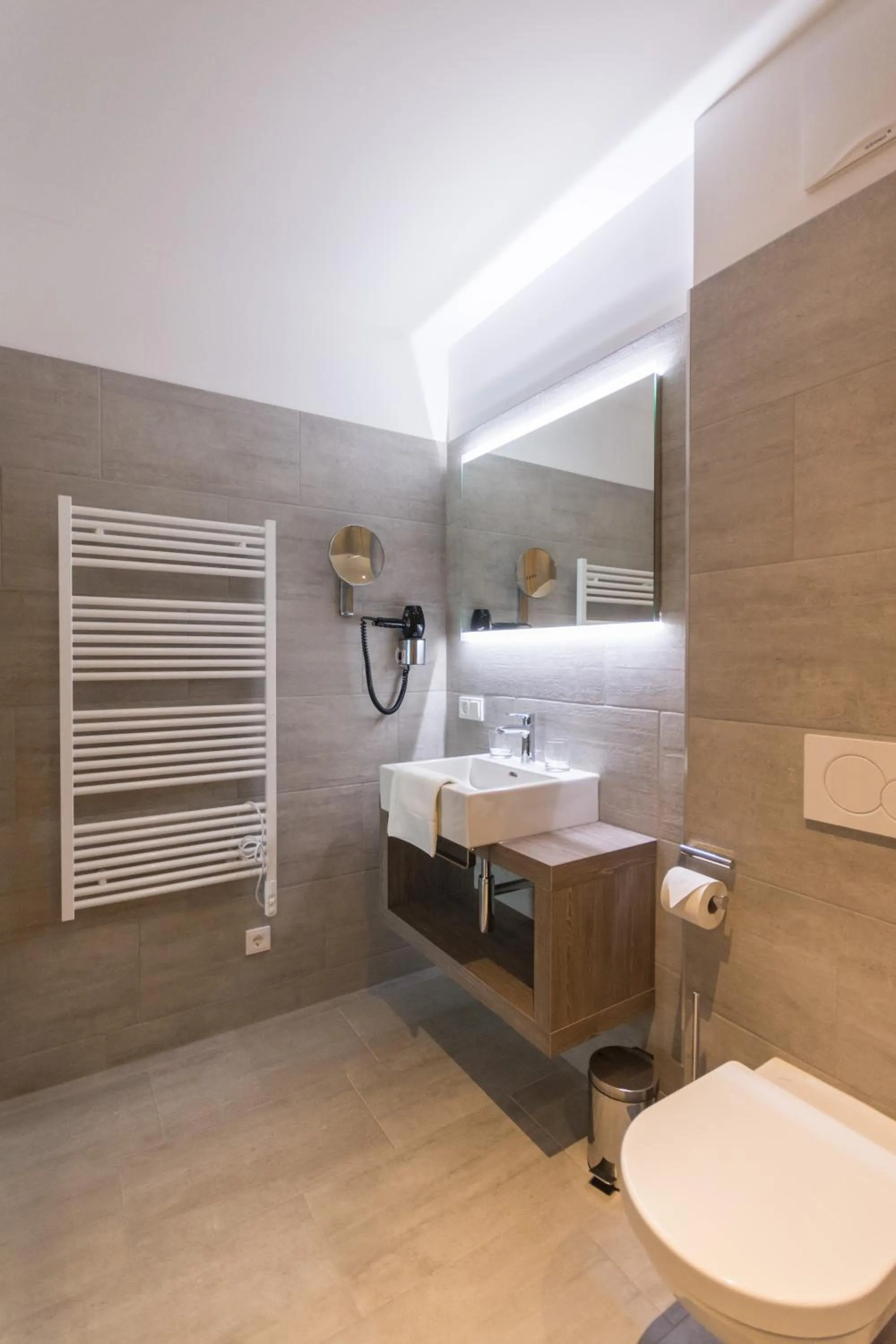 Shower, Bathroom in Schönblick Residence - Absolut Alpine Apartments