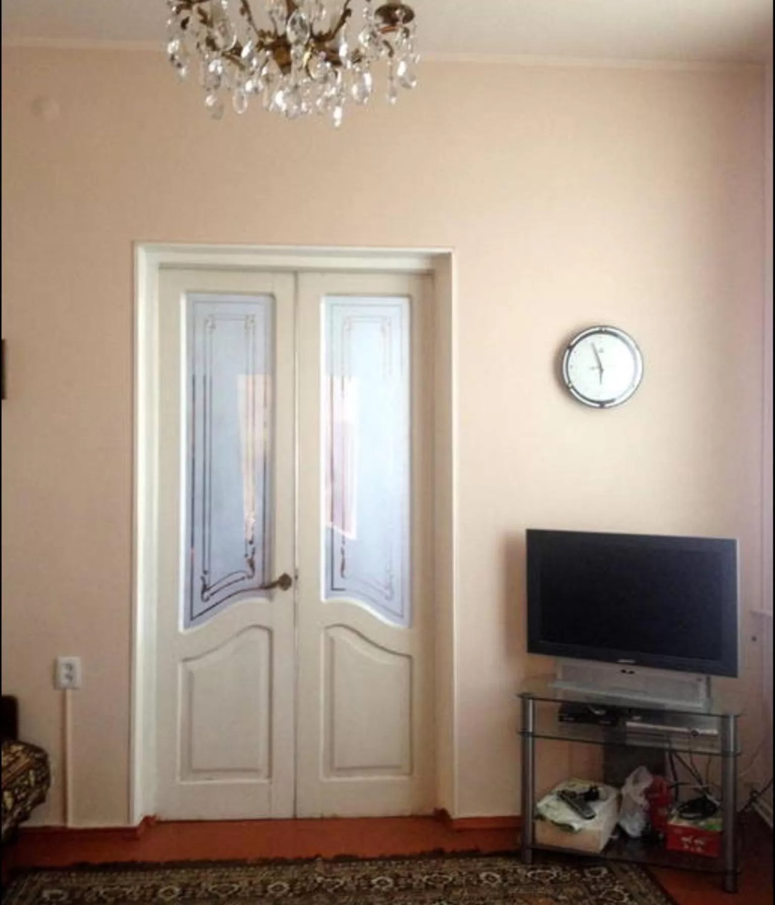 TV/Entertainment Center in Friendly B&B