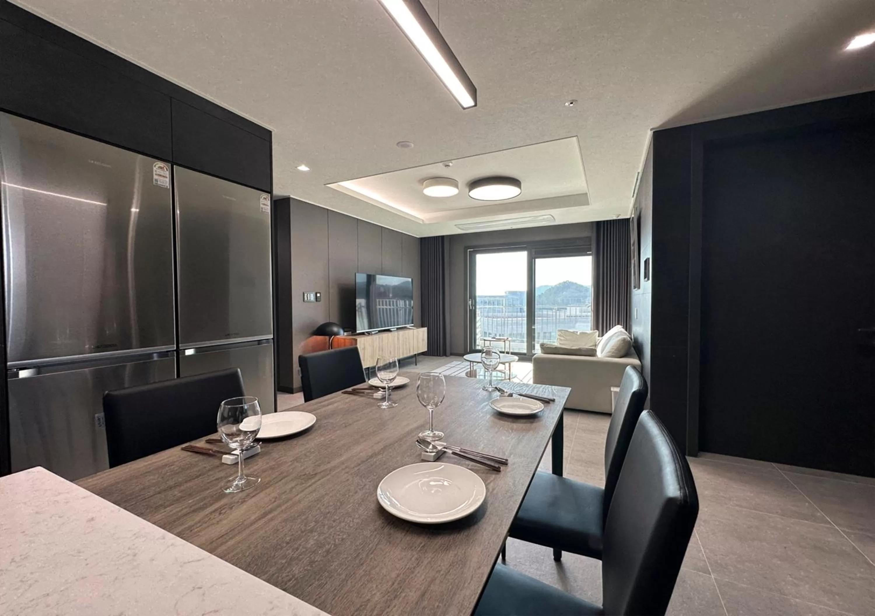 TV and multimedia in Y COLLECTION by UH FLAT OSIRIA