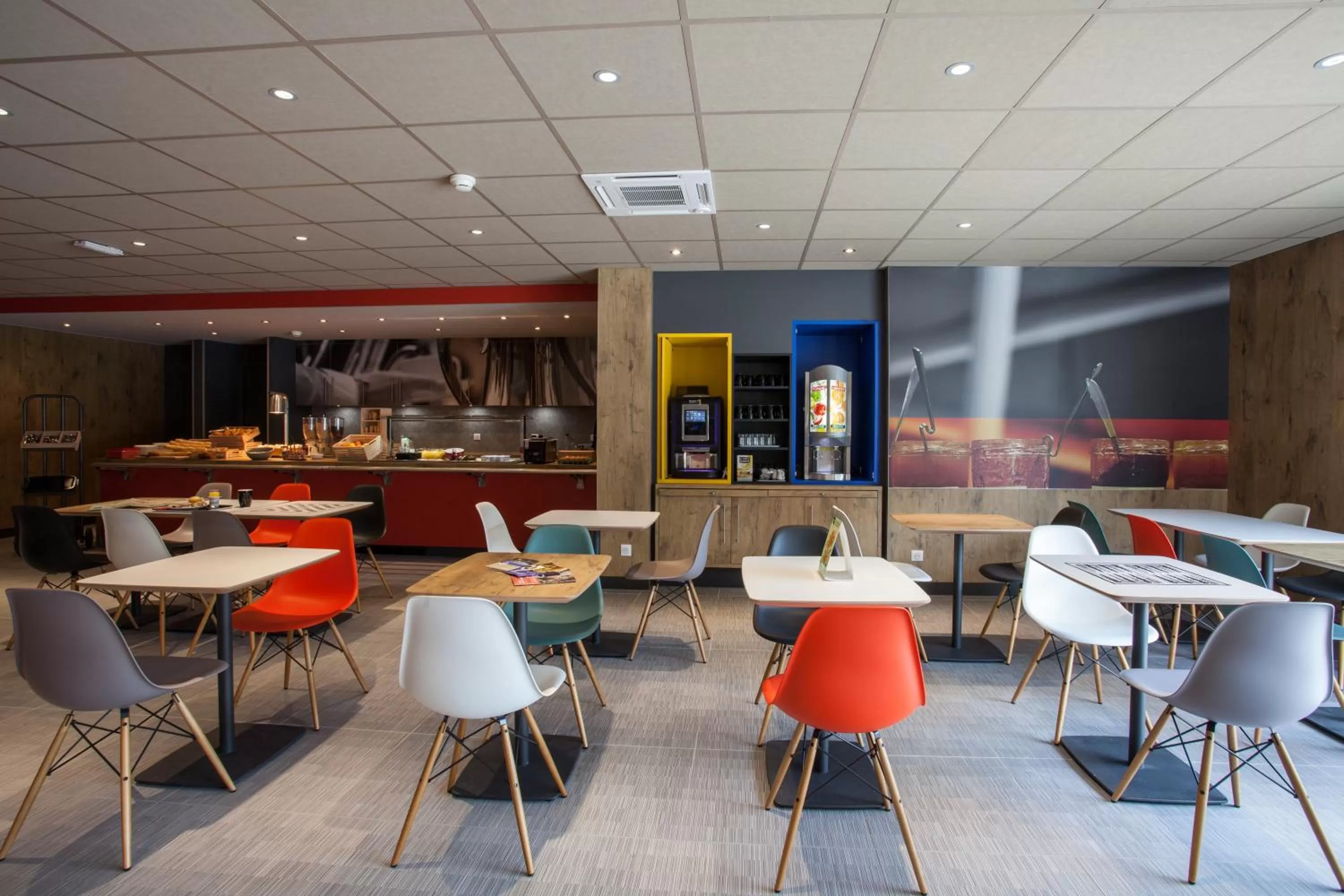 Restaurant/places to eat in ibis Cahors