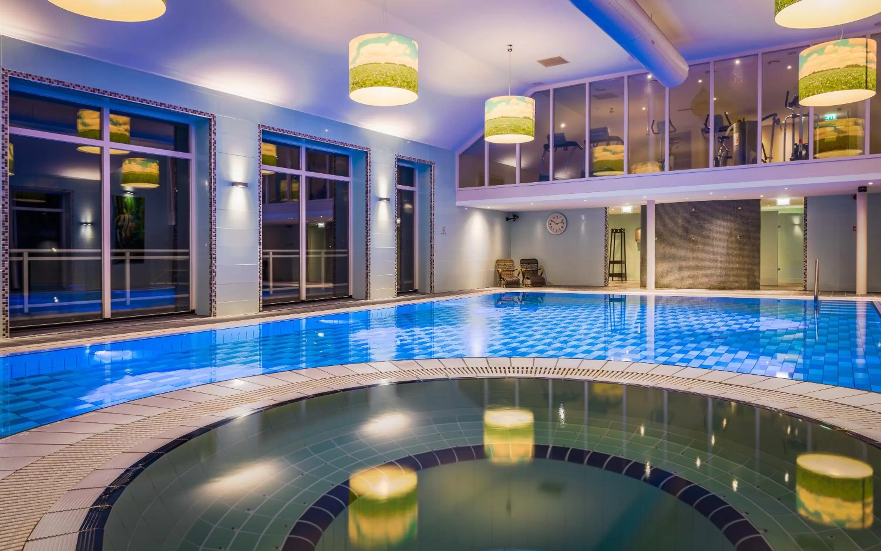Swimming Pool in Van der Valk Hotel Emmen