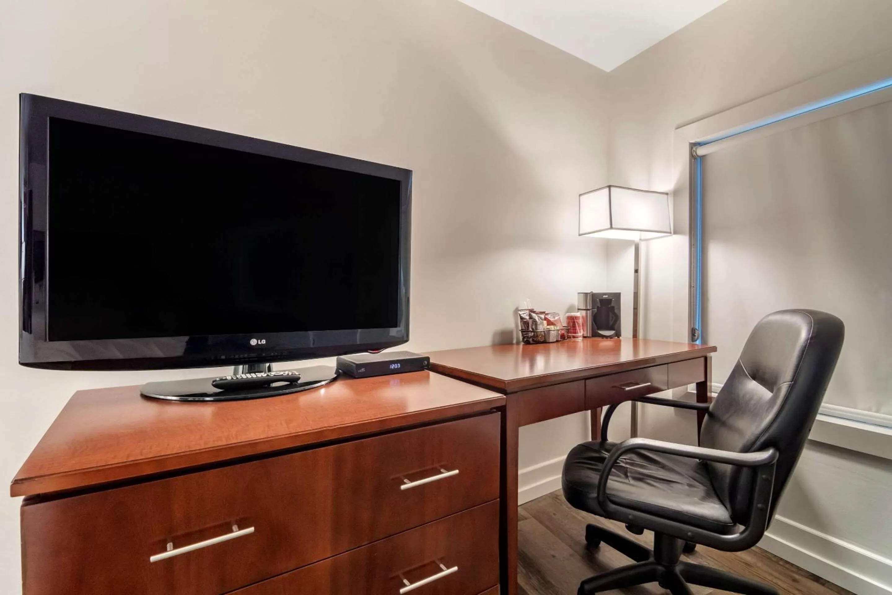 Photo of the whole room, TV/Entertainment Center in Hotel Penticton, Ascend Hotel Collection