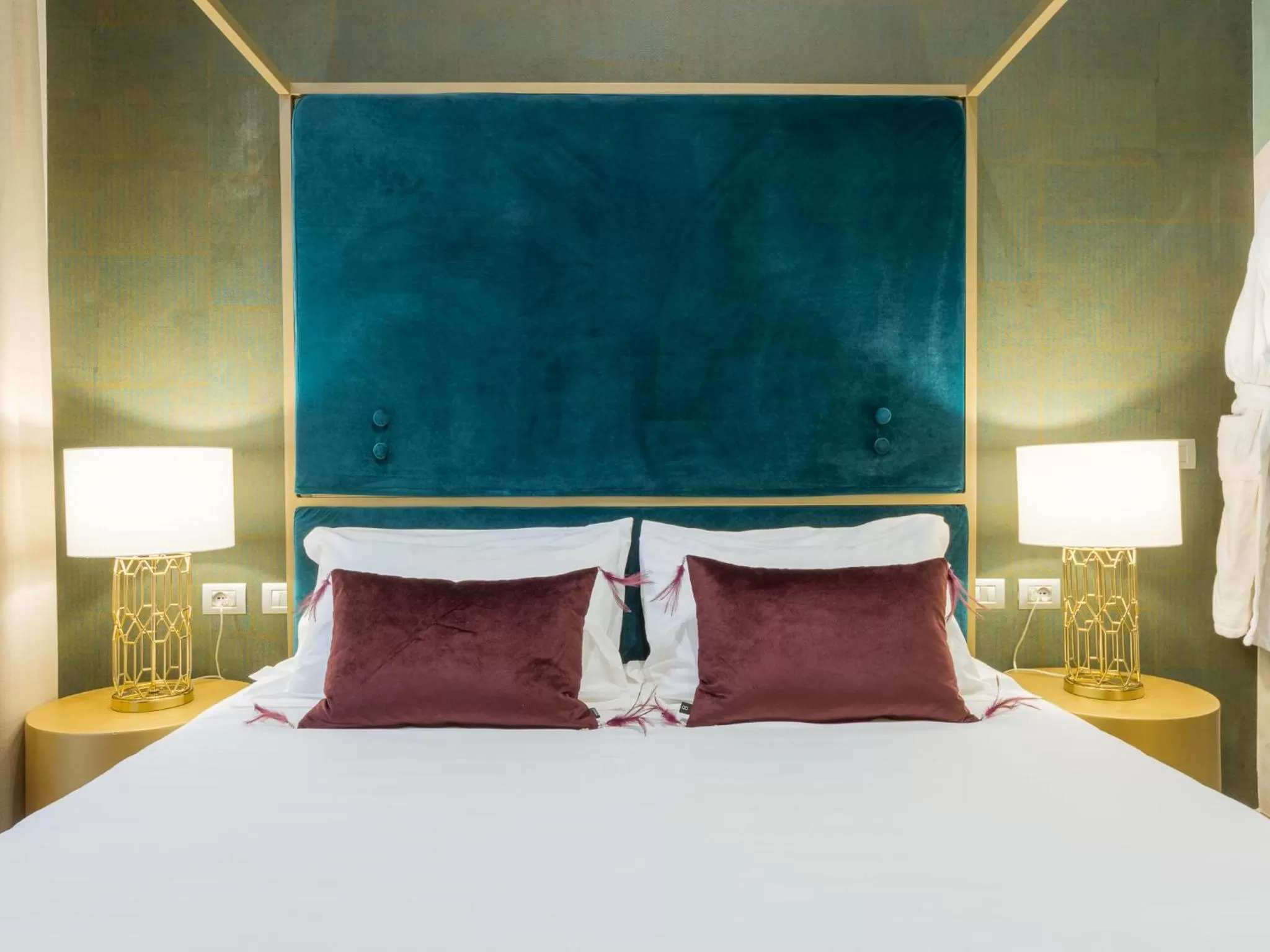 Bed in Renascentia in Florence - Adults Only