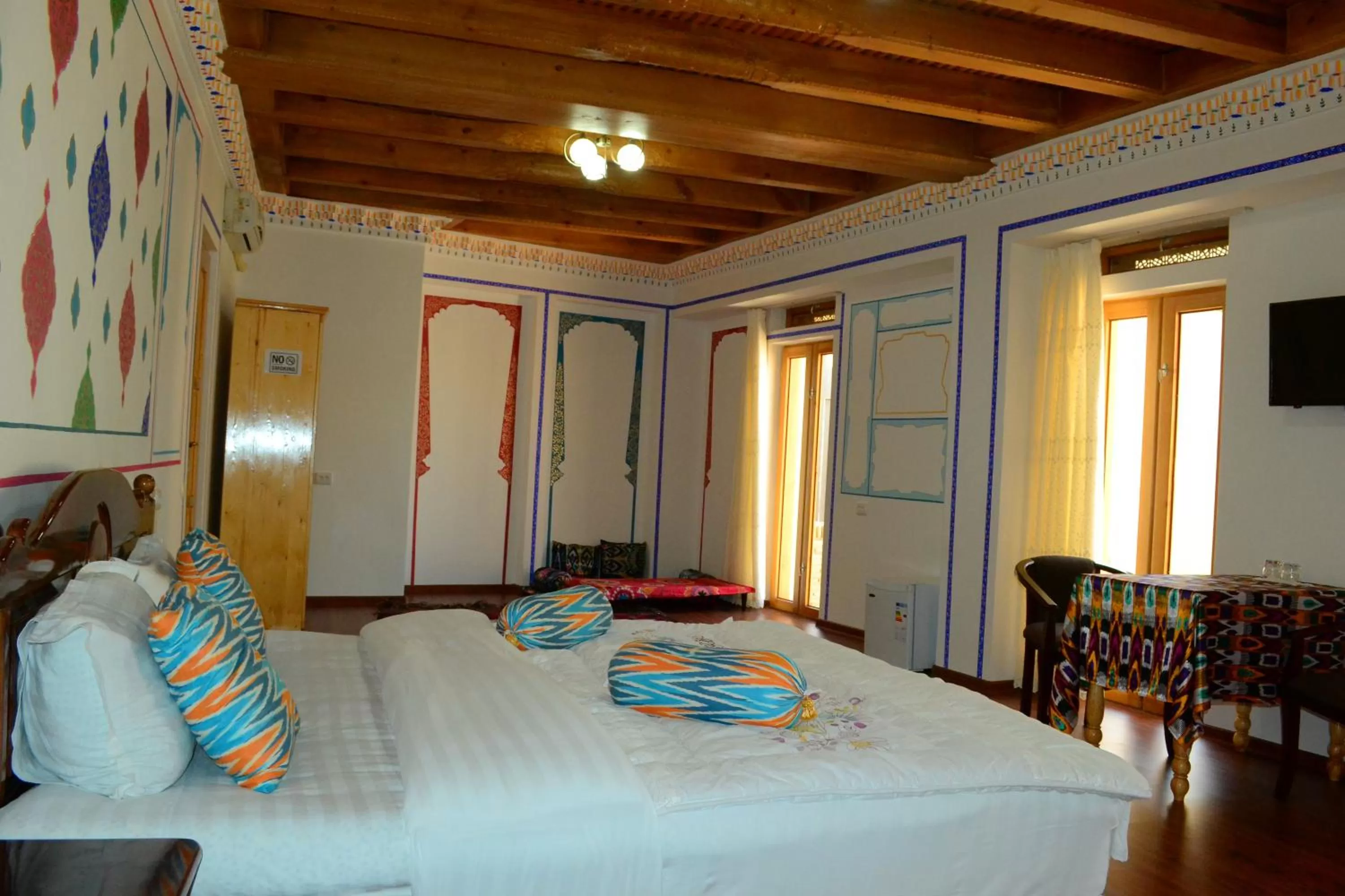 Street view, Bed in As-Salam Boutique Hotel