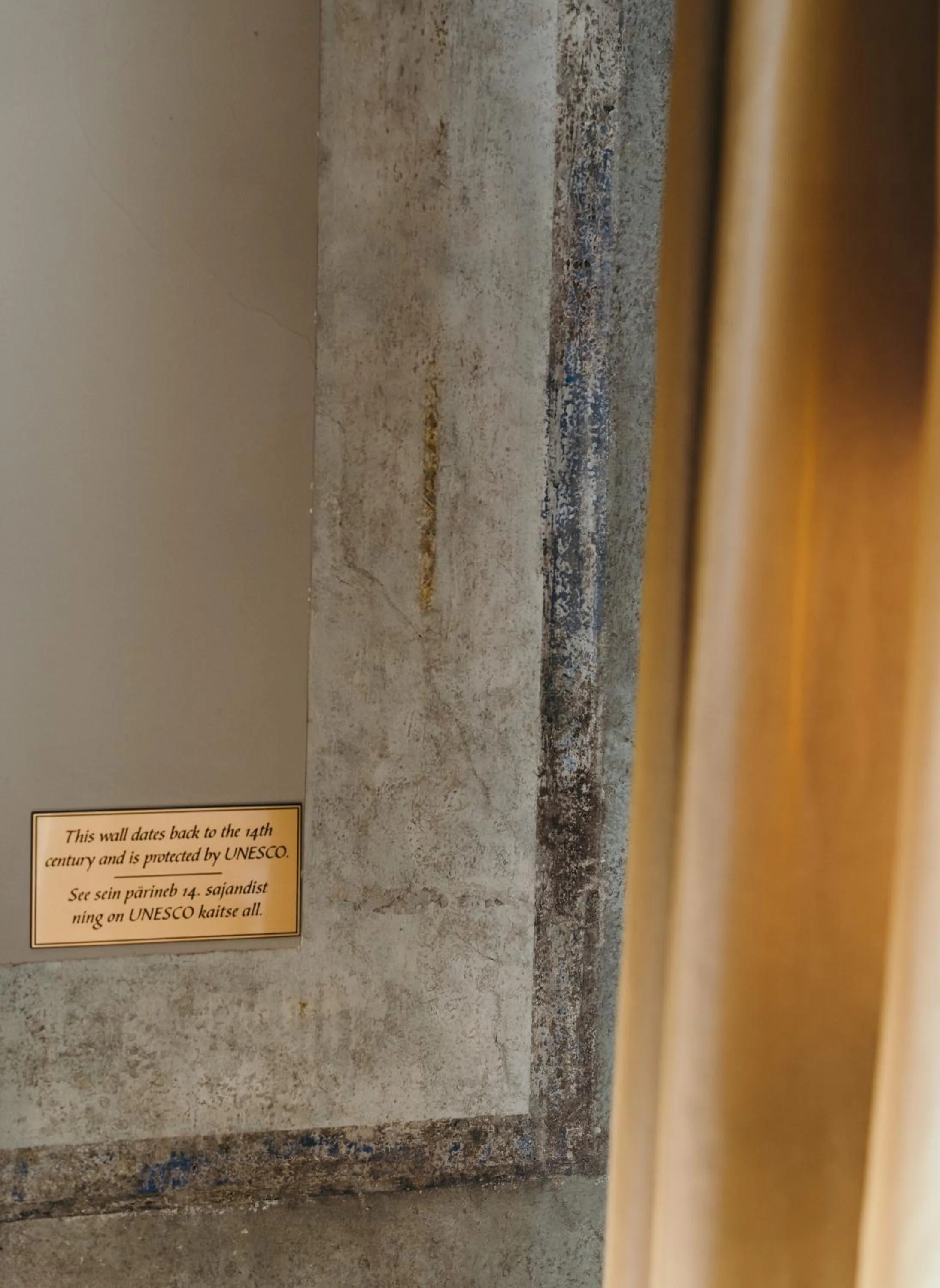 Decorative detail in Merchants House Hotel