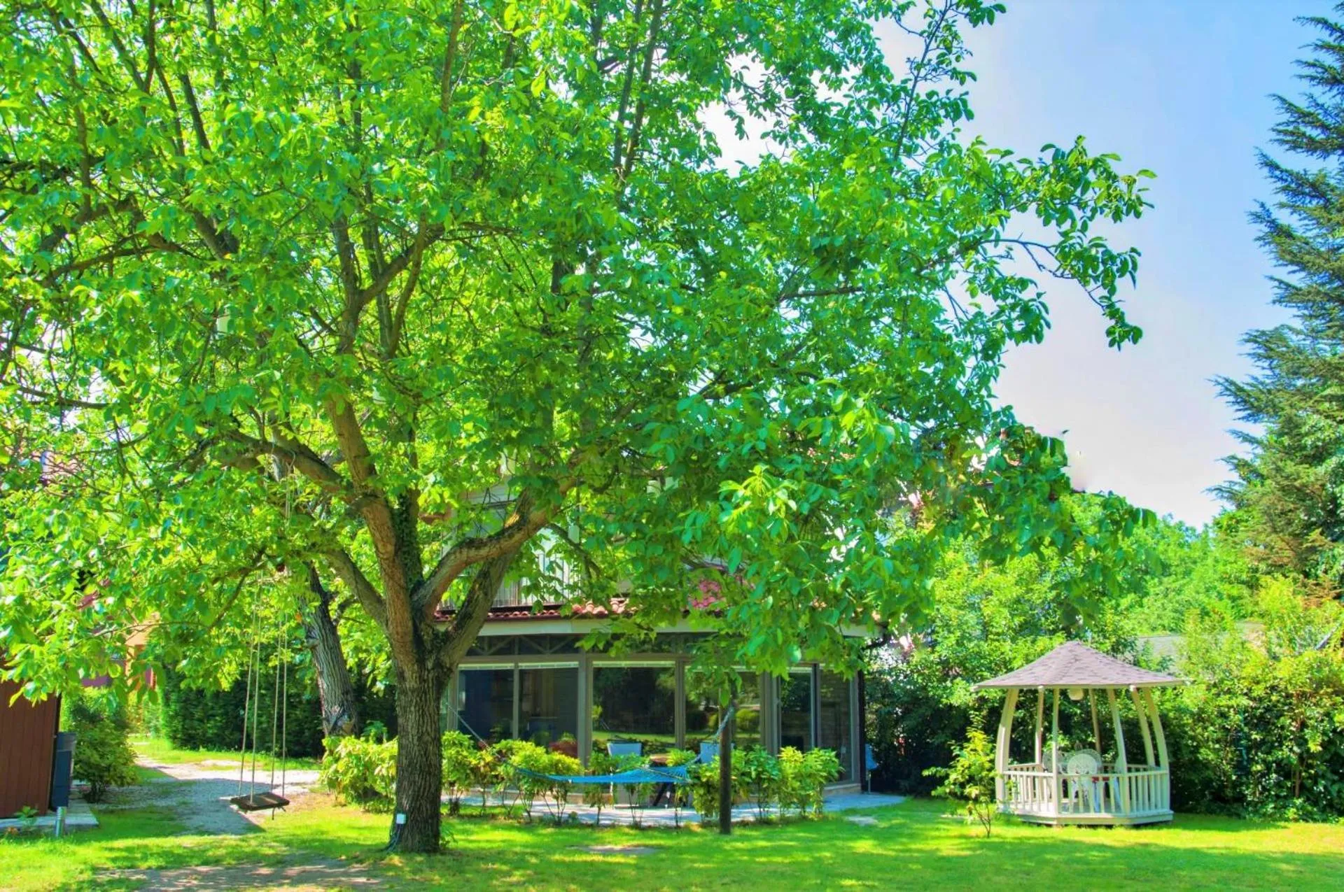 Spring in Villa Kirkpinar Sapanca