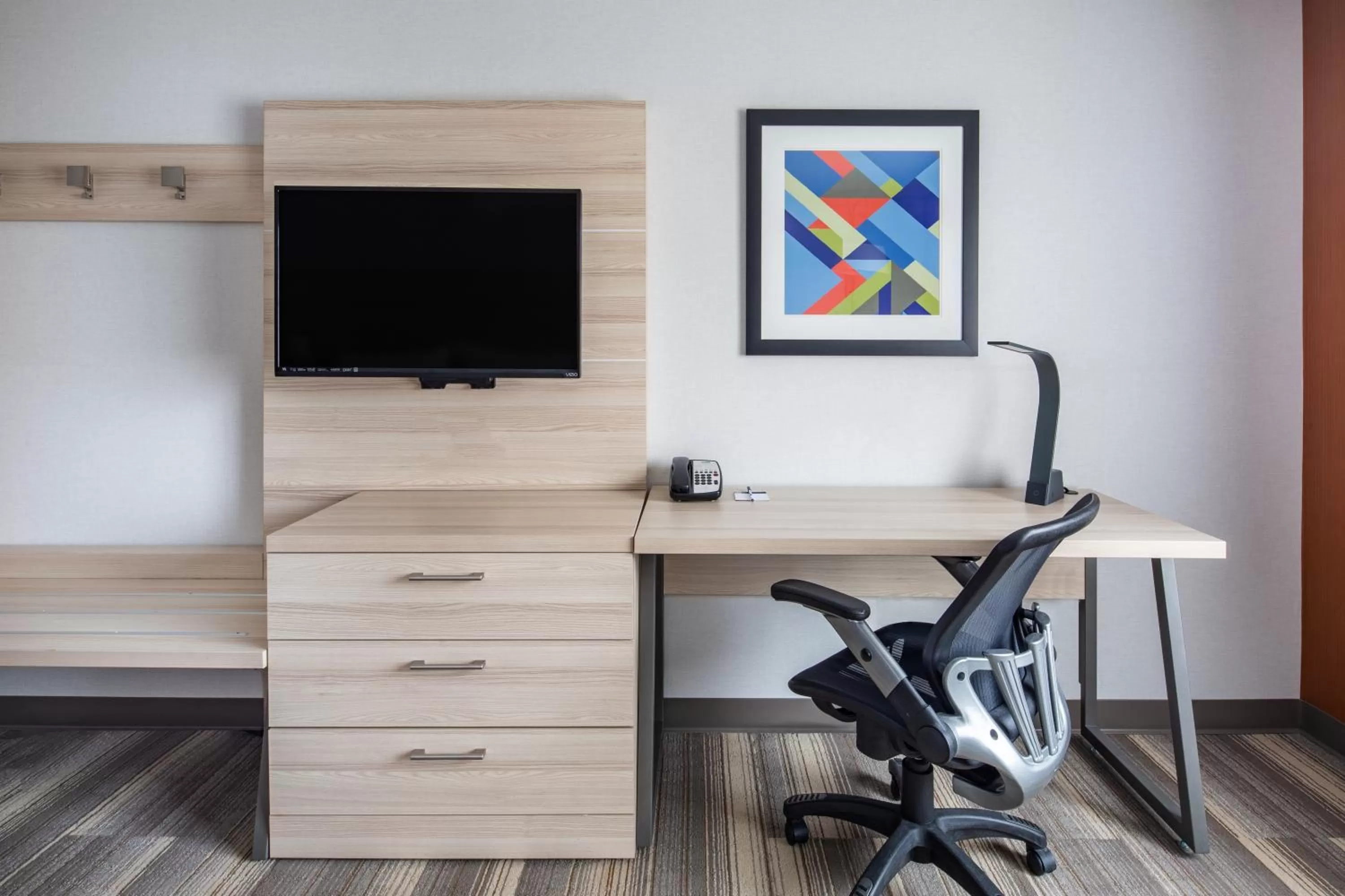 Holiday Inn Express Ontario by IHG